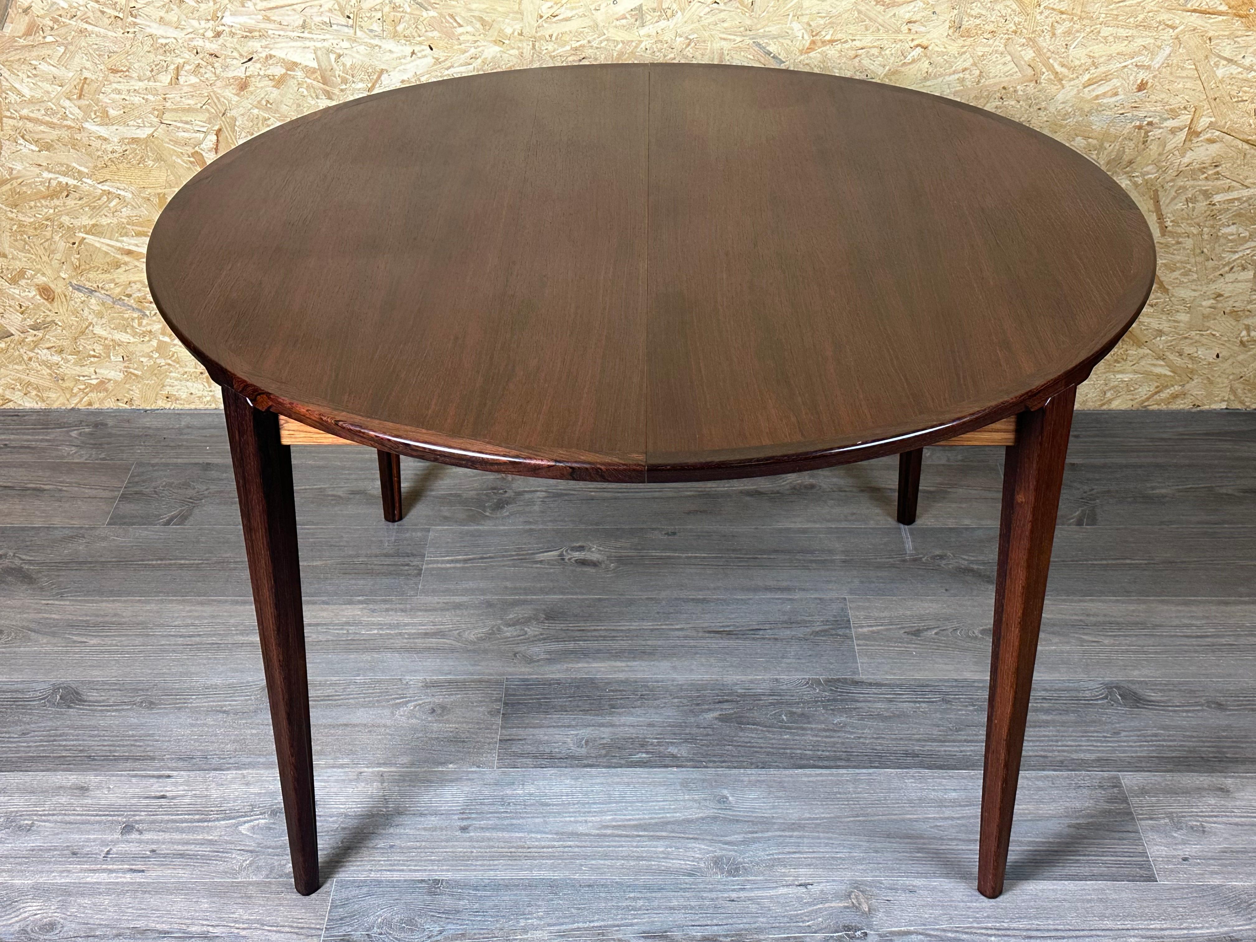 Table de salle à manger Rio en bois de rose par Henry Rosengren Hansen, années 1960/1970

Objet : Table de salle à manger

Fabricant : Henry Rosengren Hansen

Condit : Bon

Age : Circa 1960-1970

Dimensions :

Diamètre = 120 cm
Hauteur =