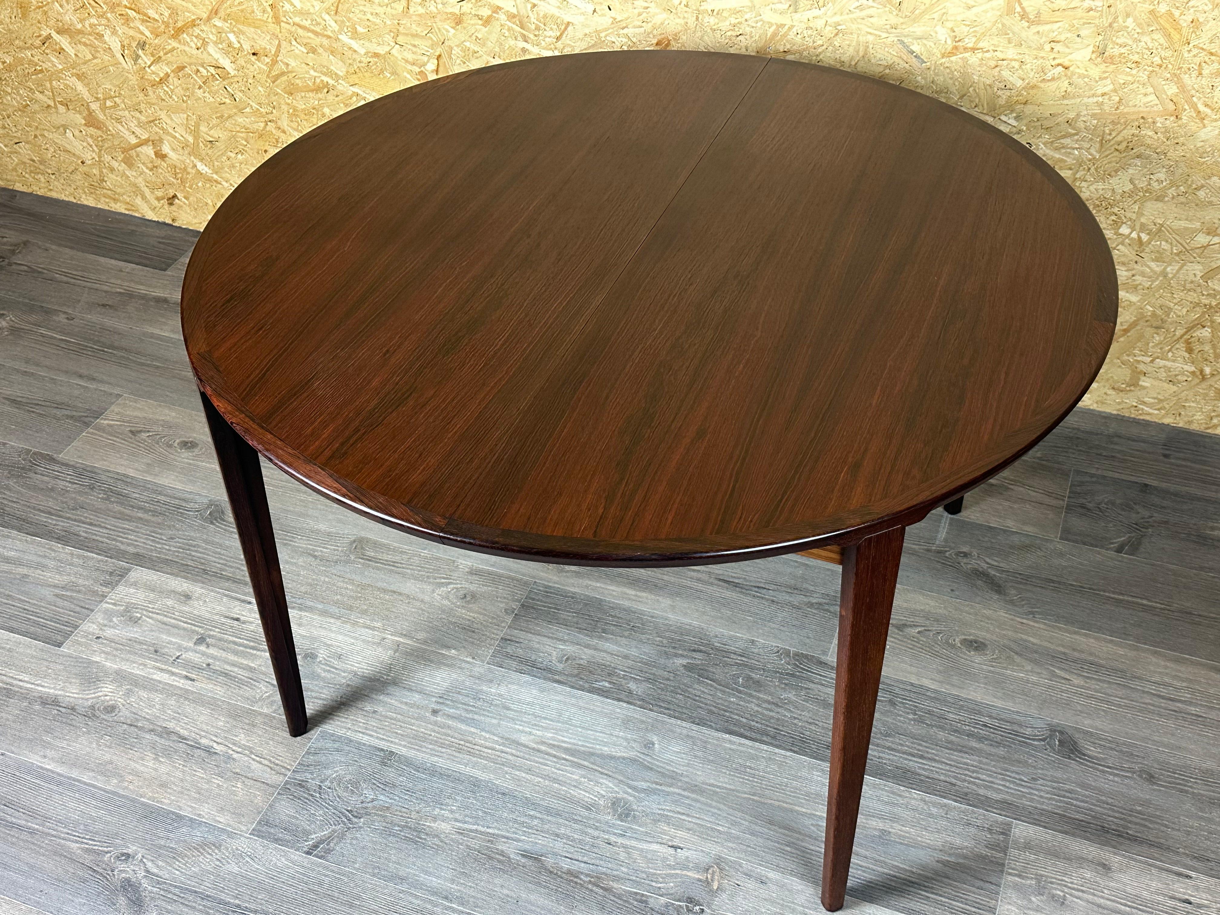 Table de salle à manger Rio en bois de rose par Henry Rosengren Hansen, années 1960/1970 en vente 3