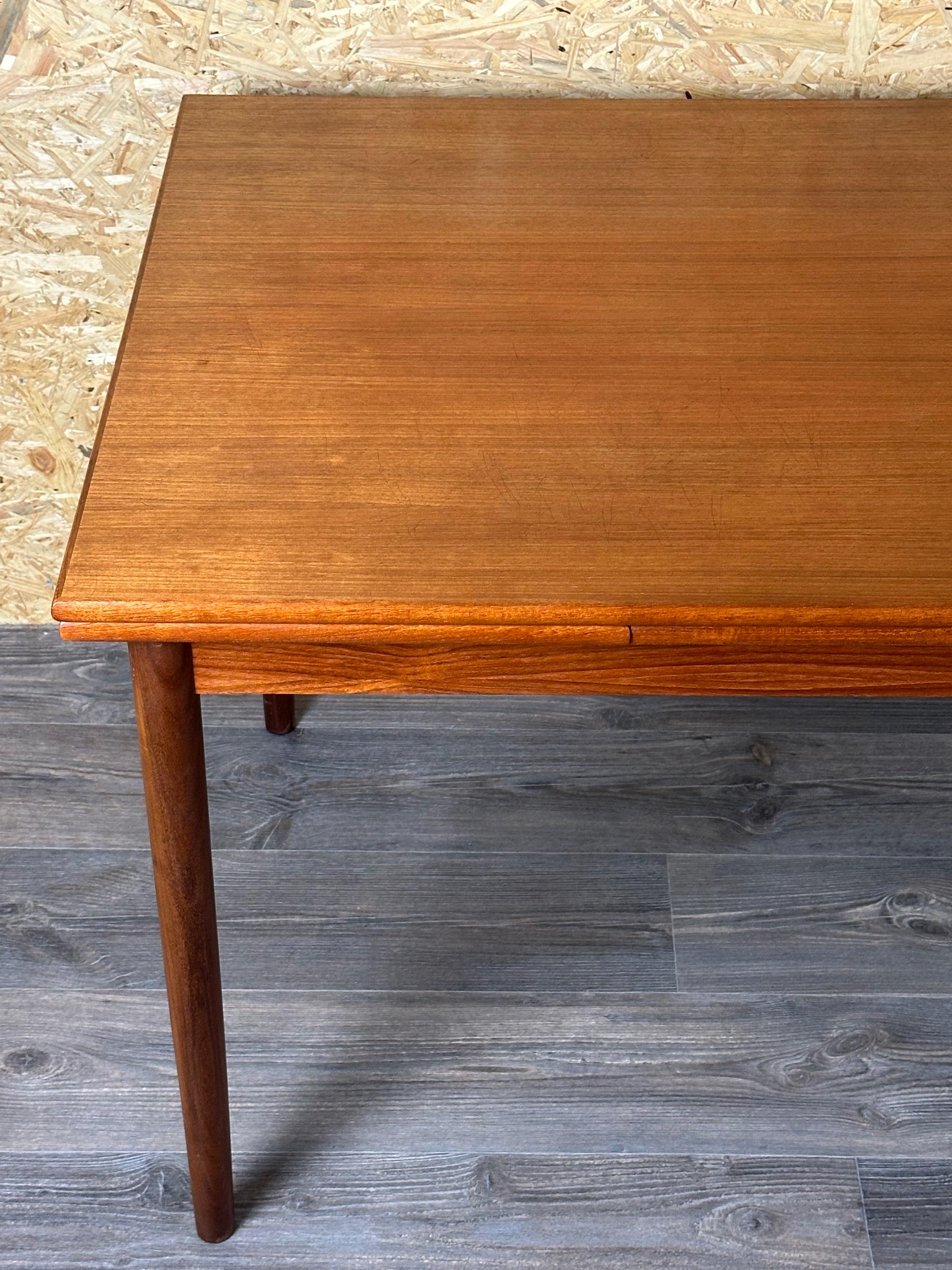 1960s/1970s Teak Dining Table Danish Modern Design Denmark 1960s/1970s For Sale 3