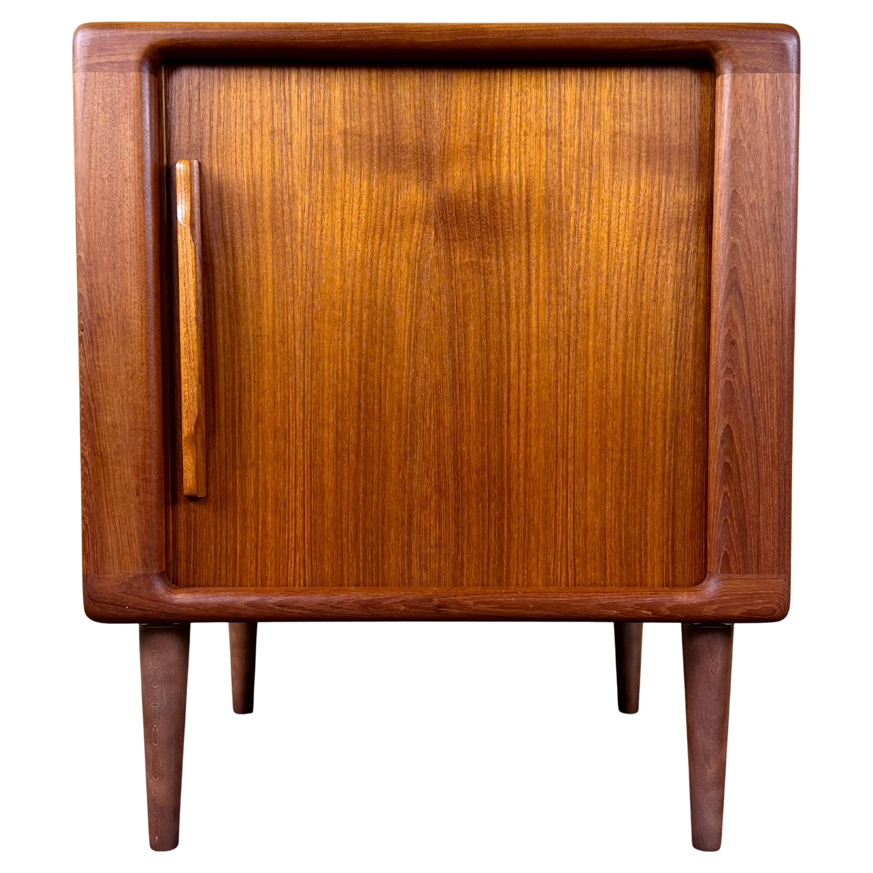 1960s 1970s Teak Sideboard Credenza Cabinet Danish Modern Design Denmark