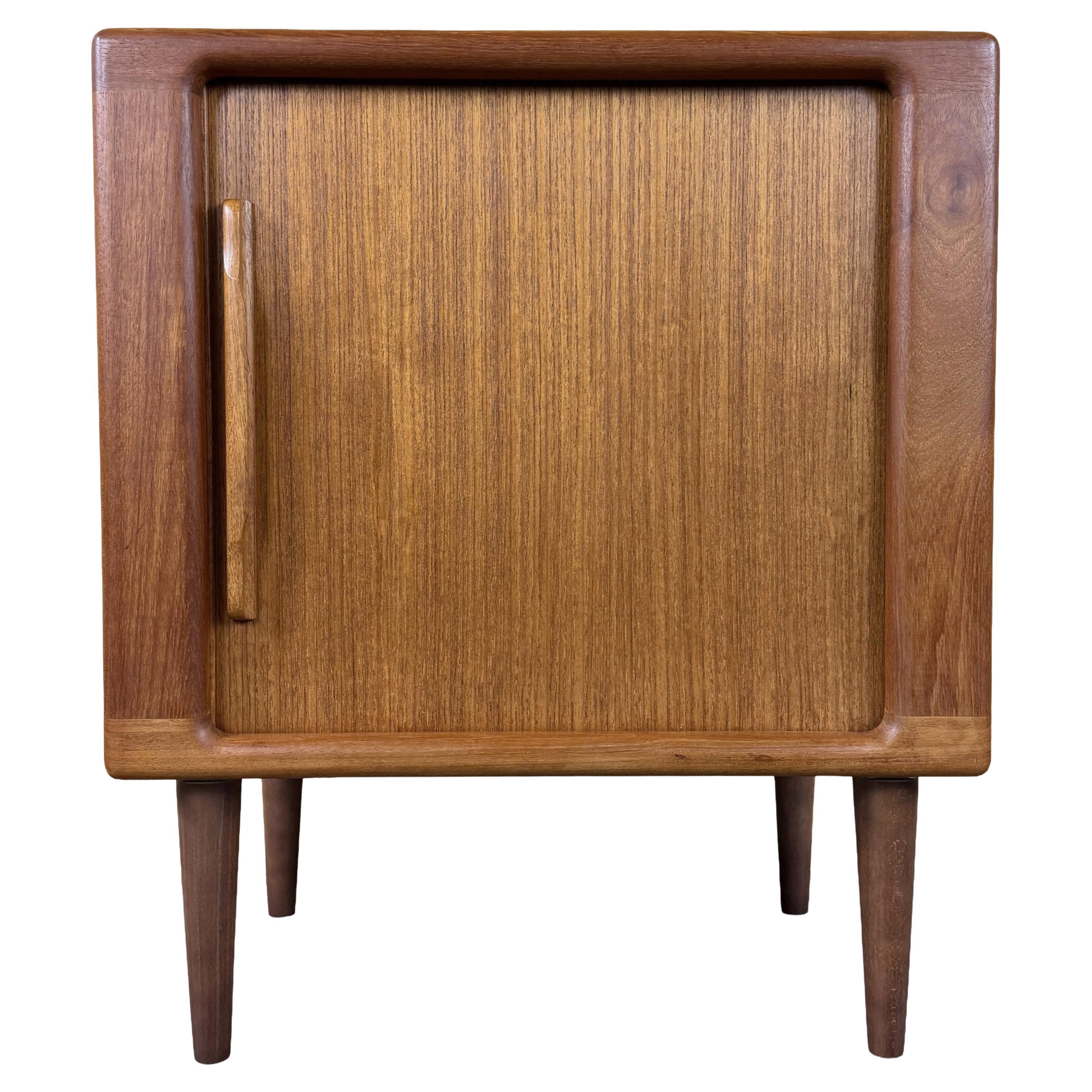 1960s 1970s Teak Sideboard Credenza Cabinet Danish Modern Design Denmark For Sale