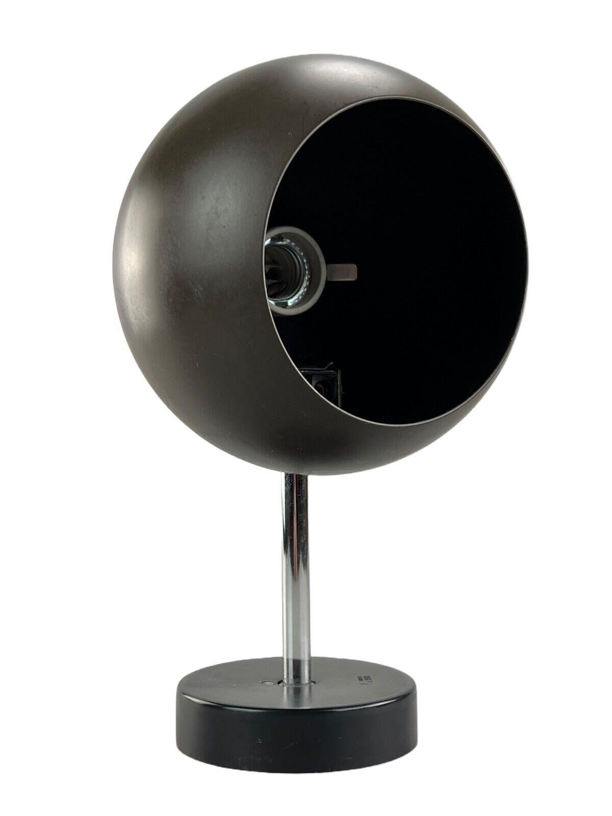 1960s 1970s wall lamp ball lamp Staff Leuchten Germany Design

Object: wall lamp

Manufacturer: Staff

Condition: good - vintage

Age: around 1960-1970

Dimensions:

Width = 15.5cm
Depth = 18cm
Height = 30cm

Other notes:

E27