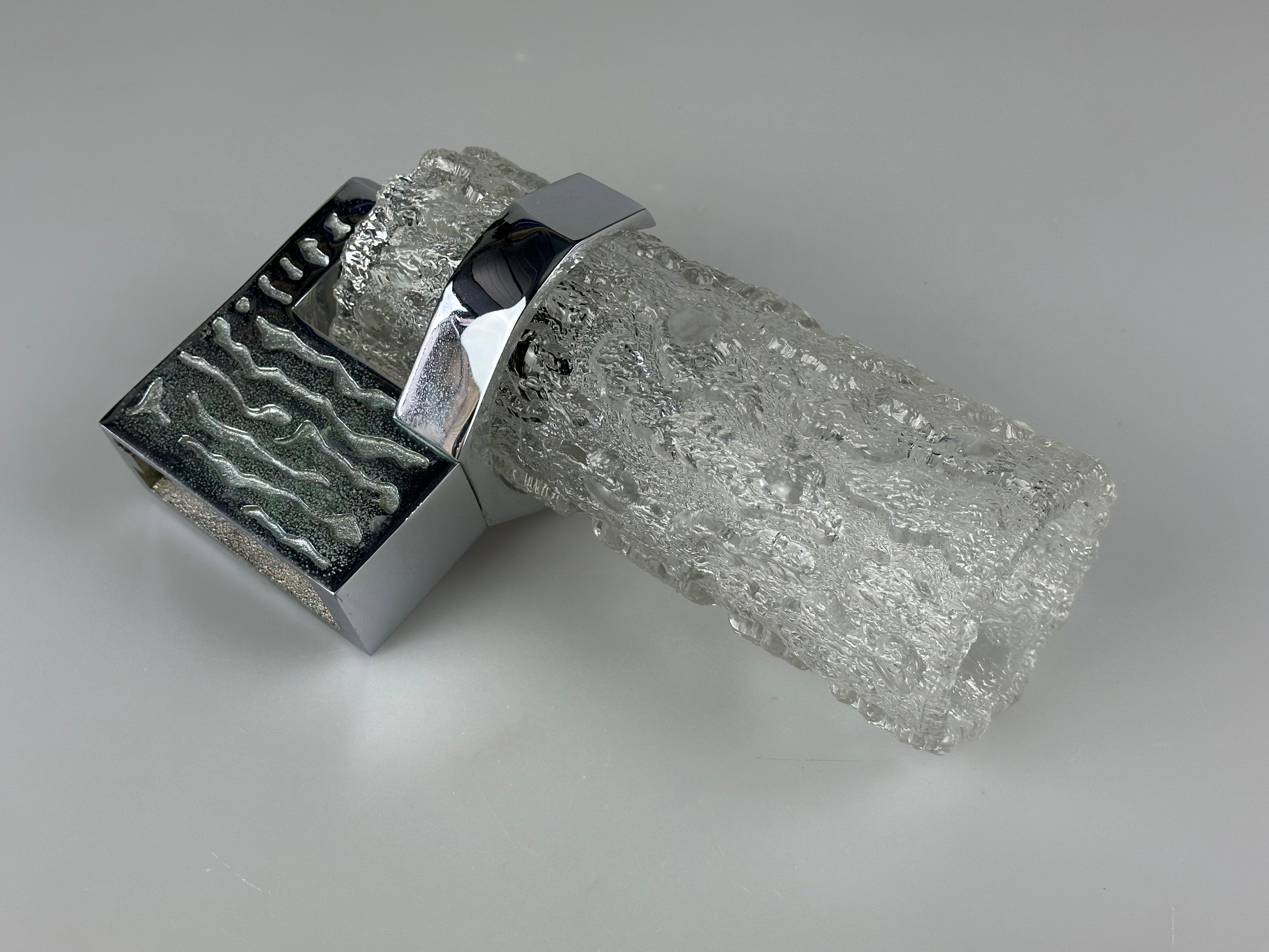 1960s 1970s Wall Lamp in Glass & Chrome, Brutalist German Design For Sale 3
