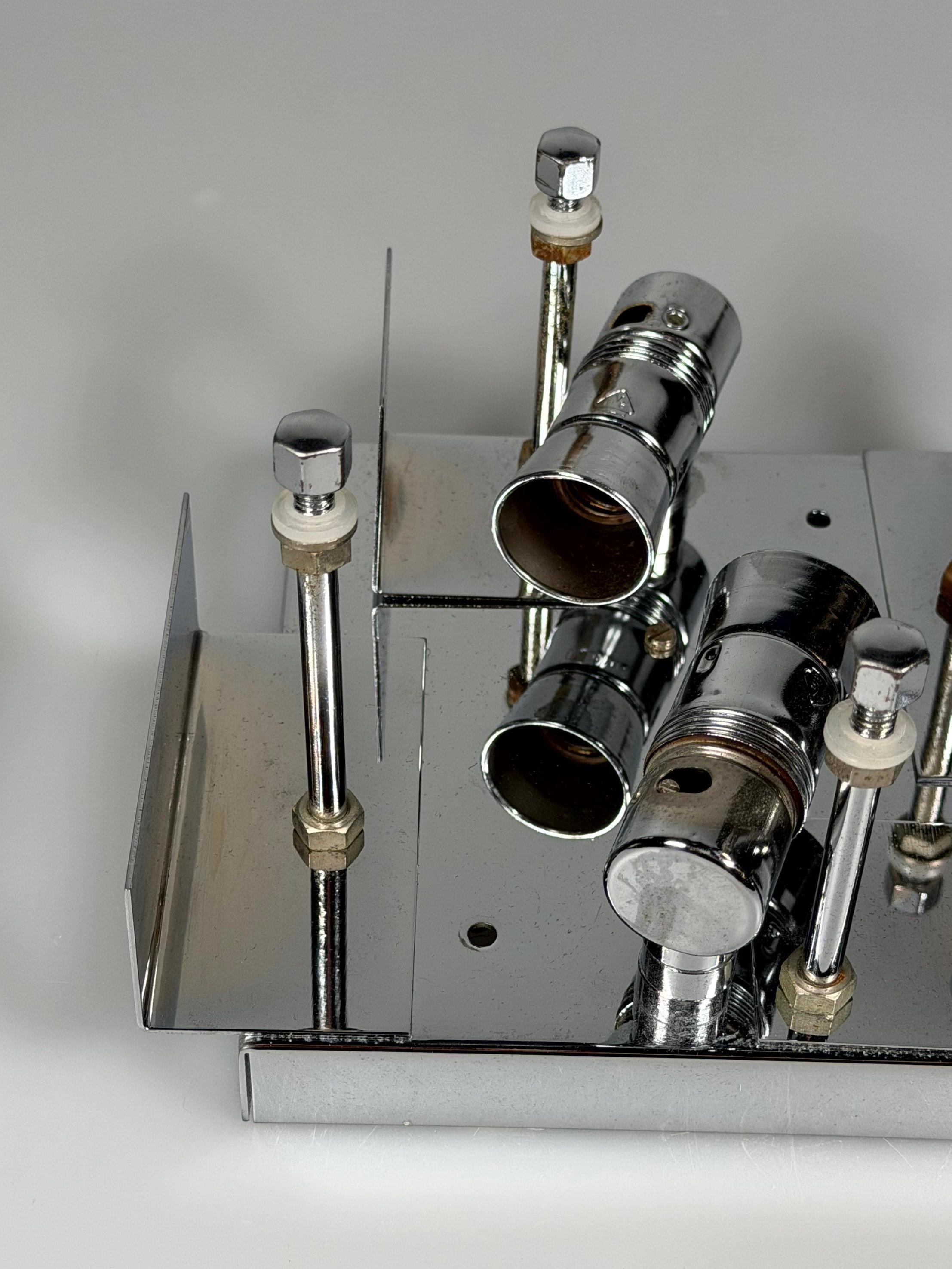 Bufanda de pared de los años 60 y 70 de Kinkeldey Lighting Germany en cristal y cromo en venta 10