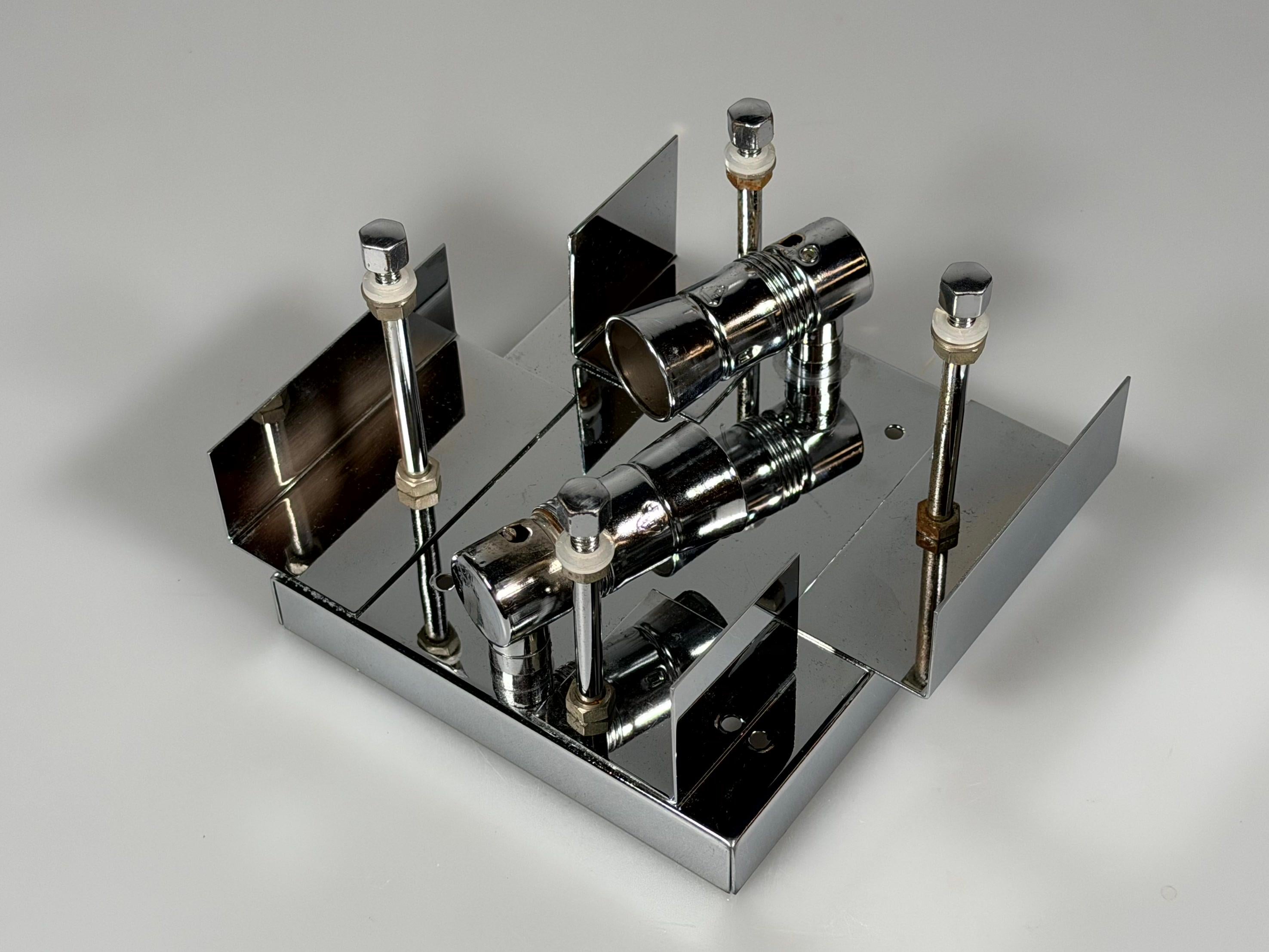 Bufanda de pared de los años 60 y 70 de Kinkeldey Lighting Germany en cristal y cromo en venta 13