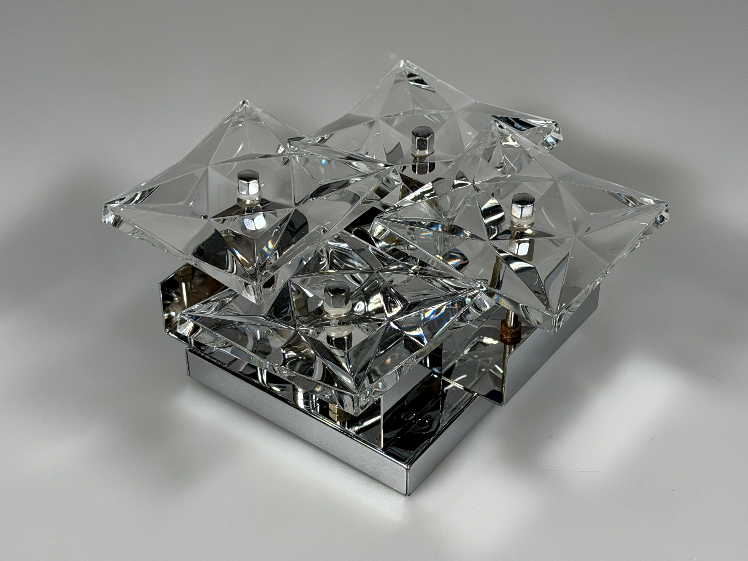 Bufanda de pared de los años 60 y 70 de Kinkeldey Lighting Germany en cristal y cromo en venta 2