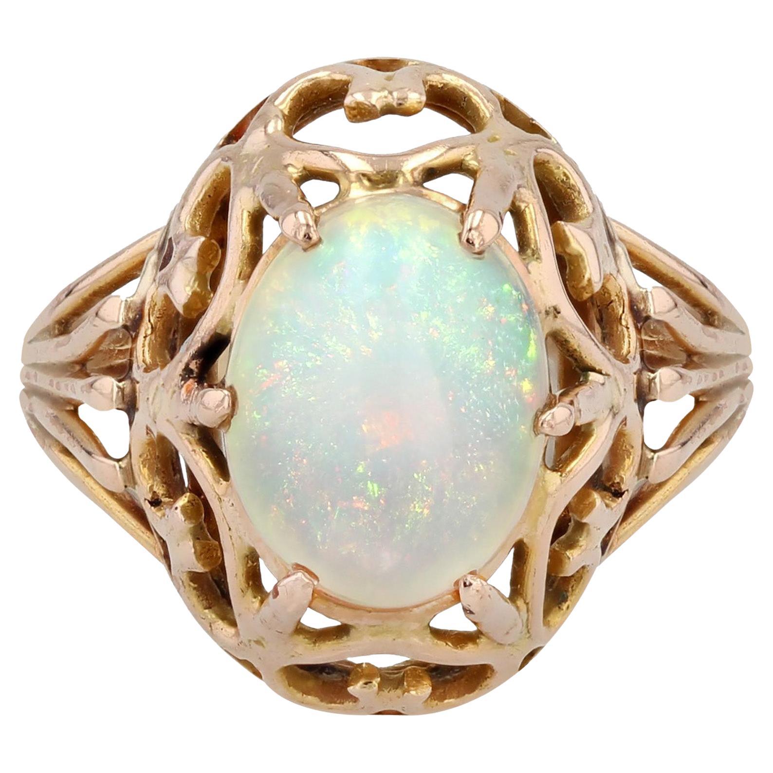 Anello retrò anni
60 in oro rosa 18 carati con opale da 2,10 carati