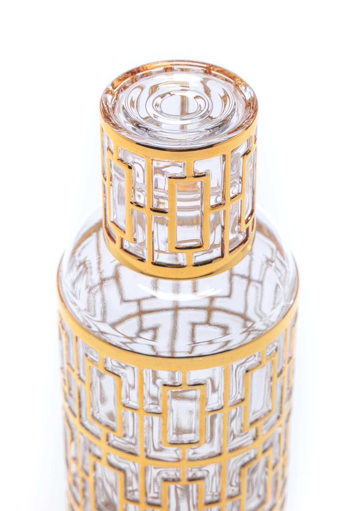 American 1960s 22k Gold Shoji Sake Bottle & Glasses Set by Imperial Glass Co. For Sale