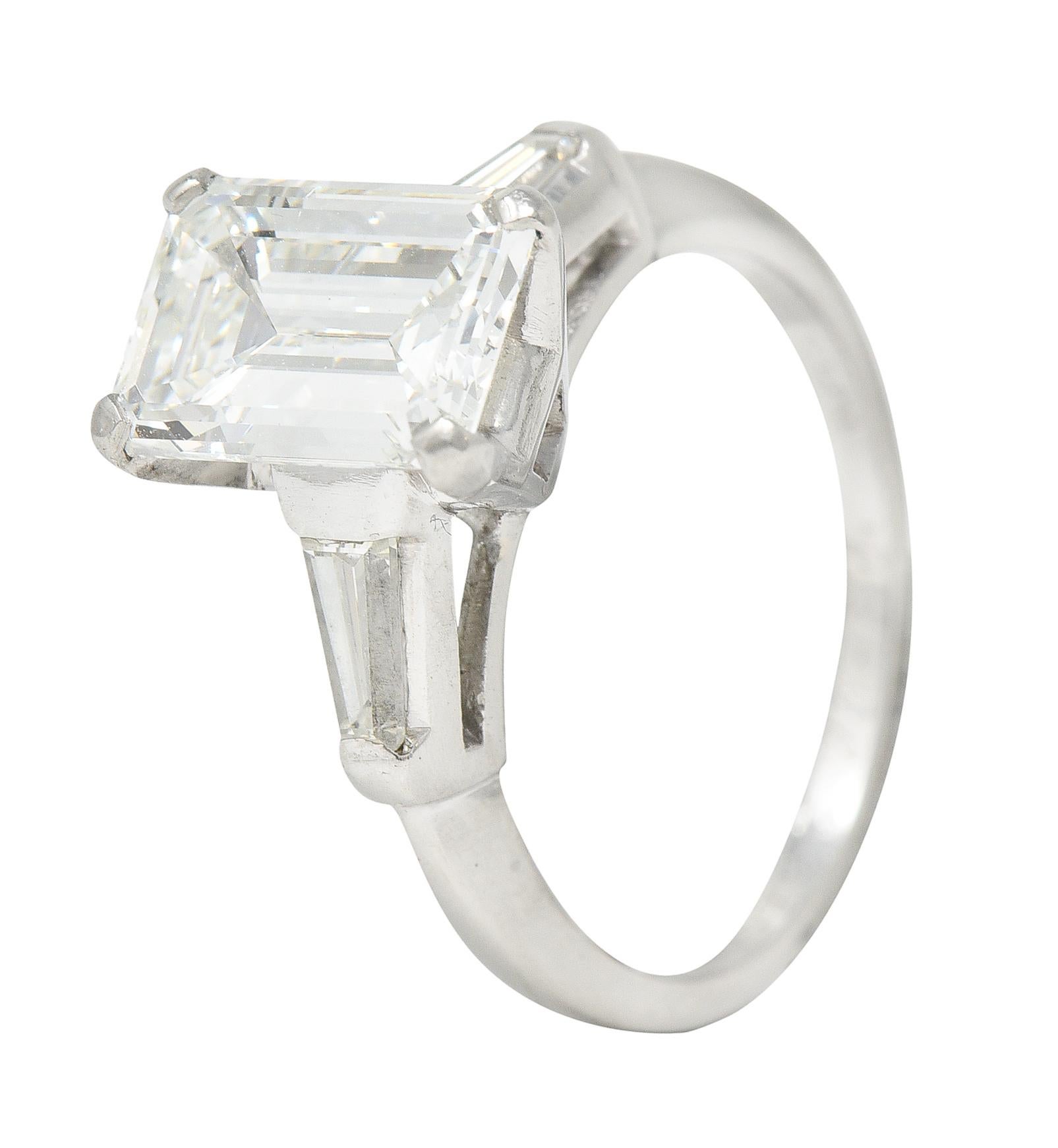 1960's 2,30 Karat Smaragdschliff Diamant Platin Vintage Verlobungsring GIA 2