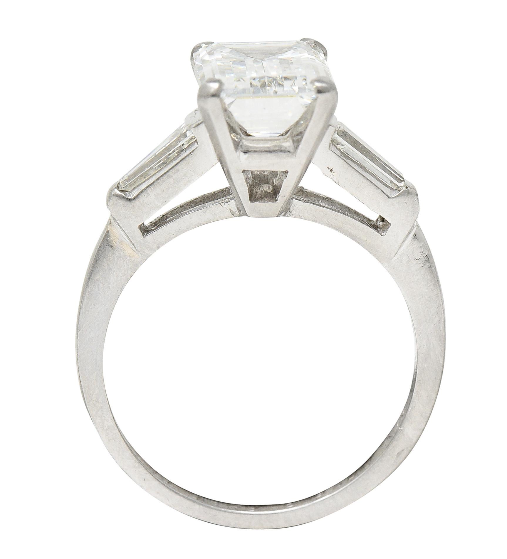 1960's 2,30 Karat Smaragdschliff Diamant Platin Vintage Verlobungsring GIA 4