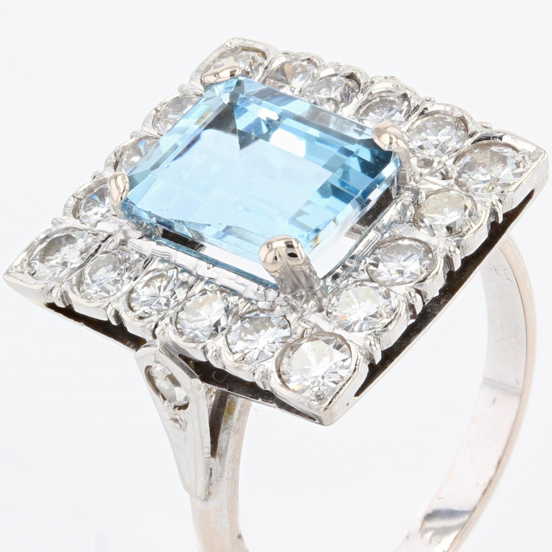 1960s 2.56 Carats Aquamarine Diamond 18 Karat White Gold Rectangular Shape Ring For Sale 1