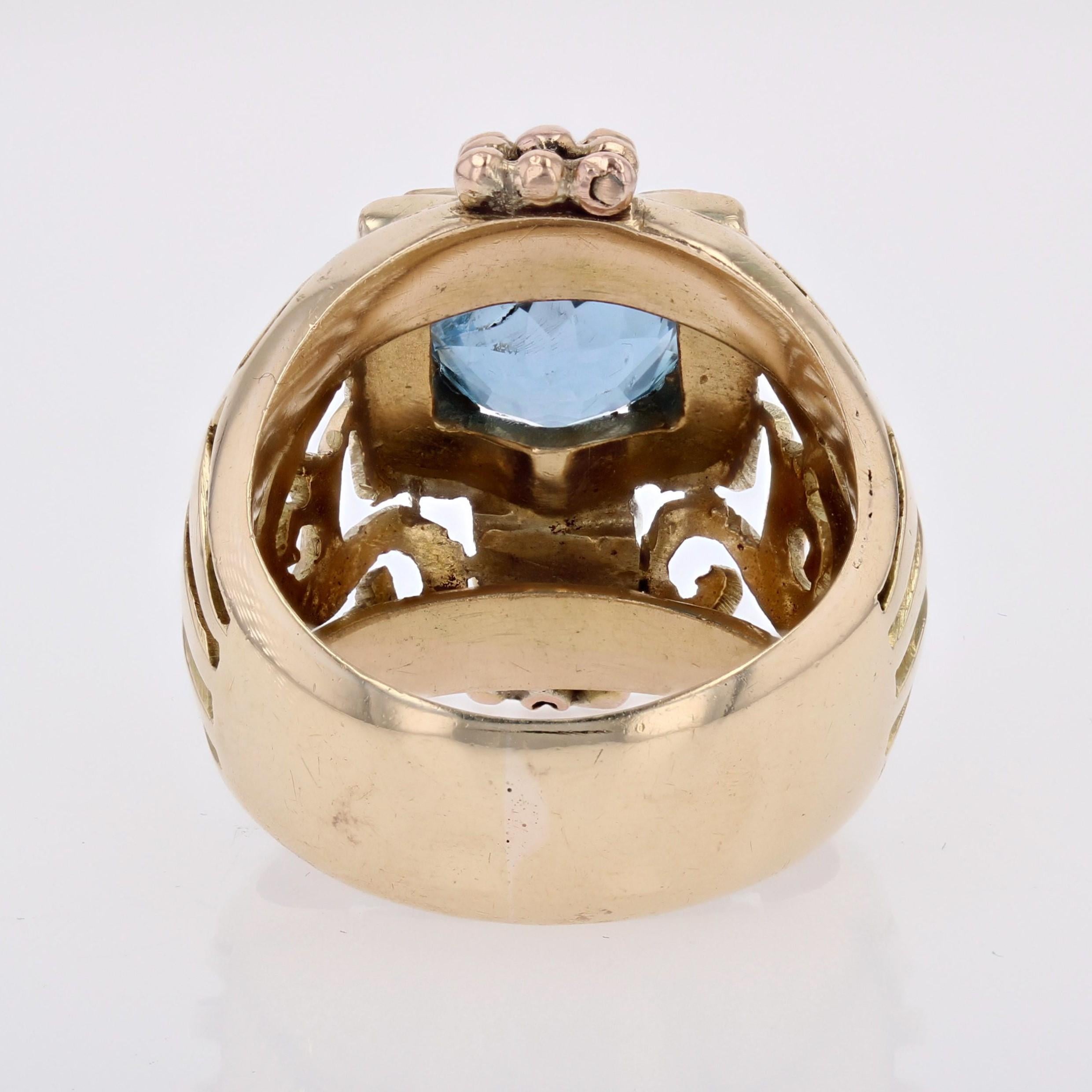 1960s 2.65 Carat Aquamarine 18 Karat Yellow Gold Openwork Dome Ring For Sale 7