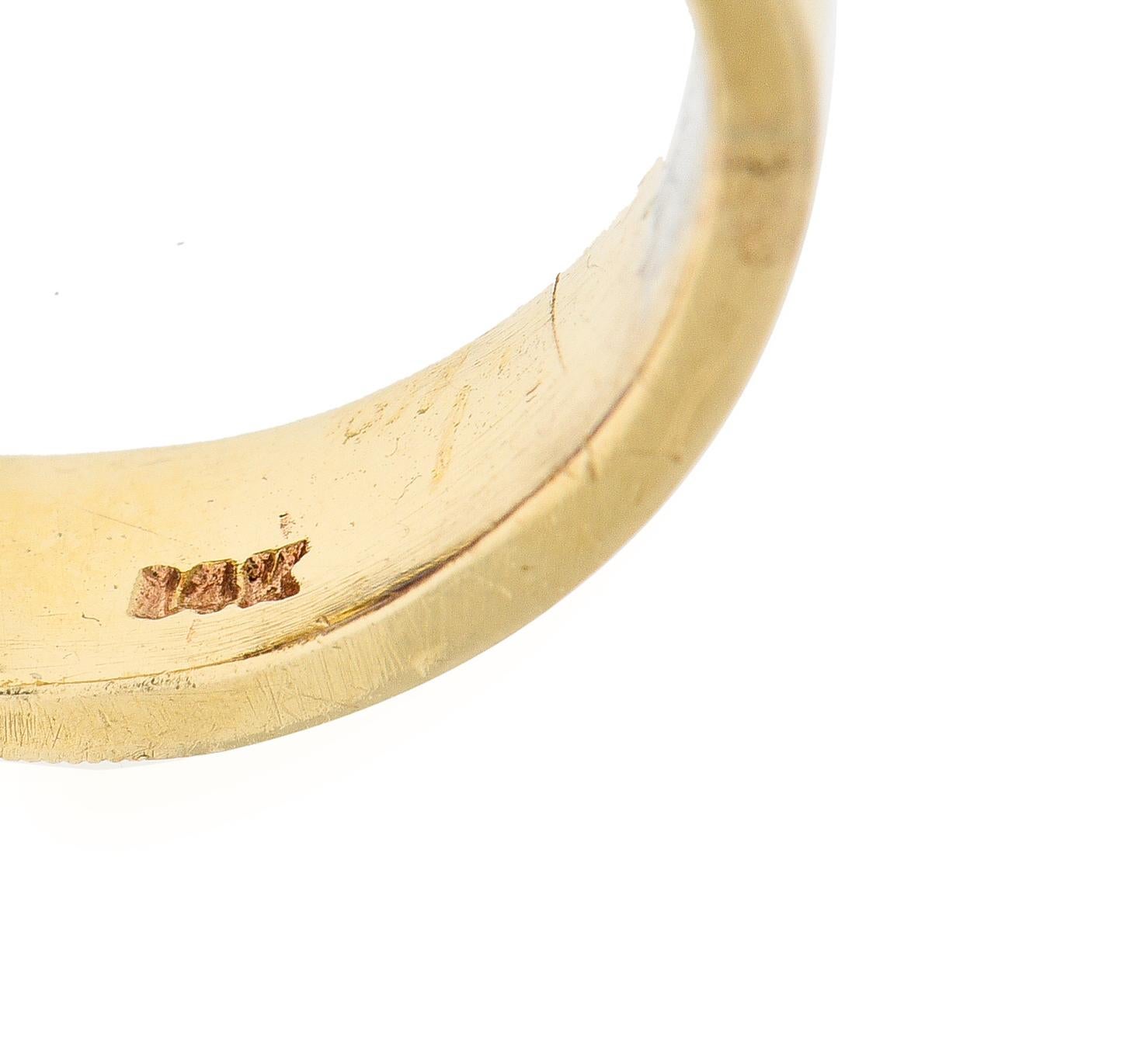 1960's 30.86 CTW Sapphire Diamond 14K Yellow Gold Dome Cluster Vintage Ring en vente 1