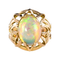 1960s 4.05 Carat Opal 18 Carat Yellow Gold Retro Ring