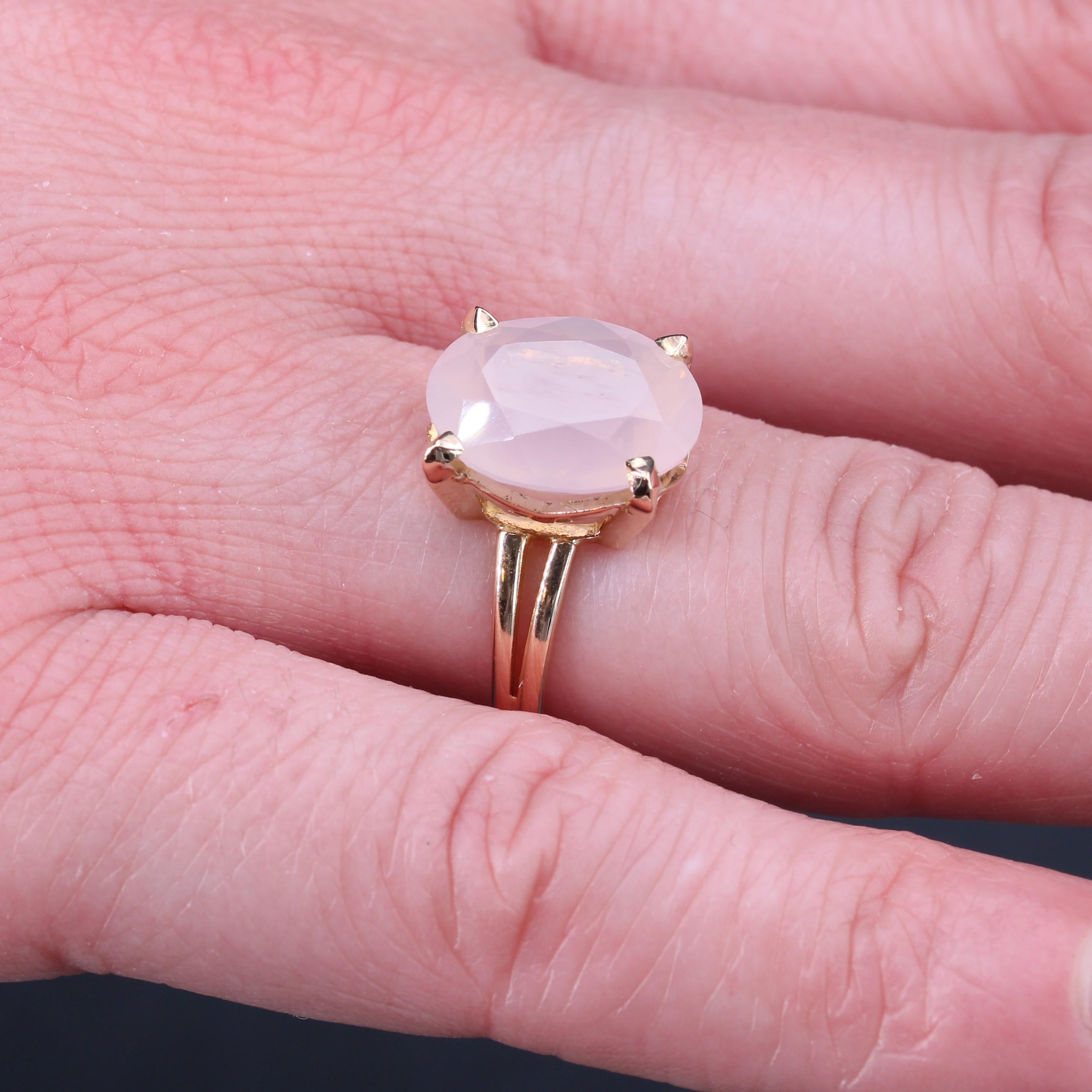 1960s 5.40 Carats Pink Quartz 18 Karat Rose Gold Ring For Sale 6