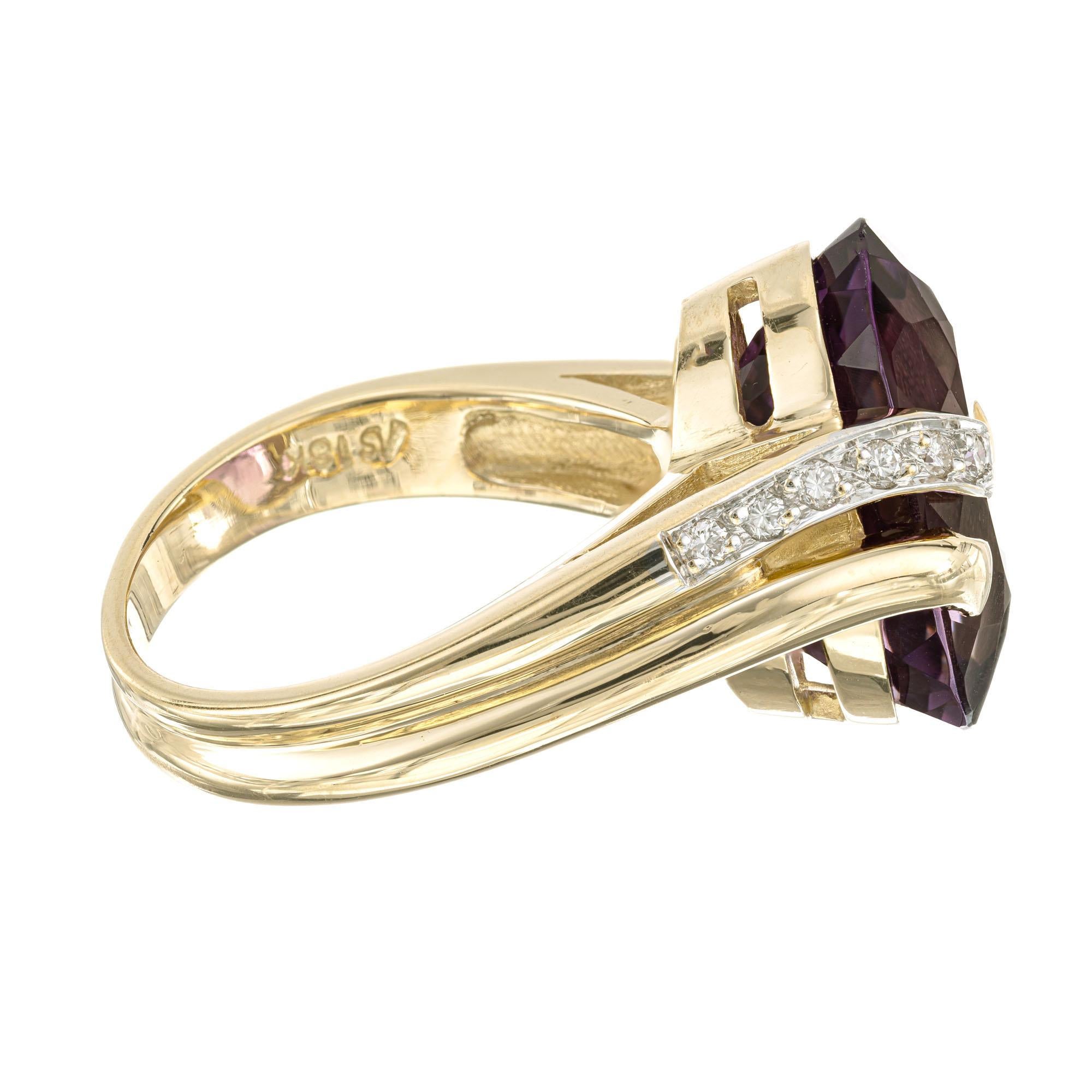1960s 6.00 Carat Oval Amethyst Diamond Gold Swirl Cocktail Ring In Good Condition For Sale In Stamford, CT