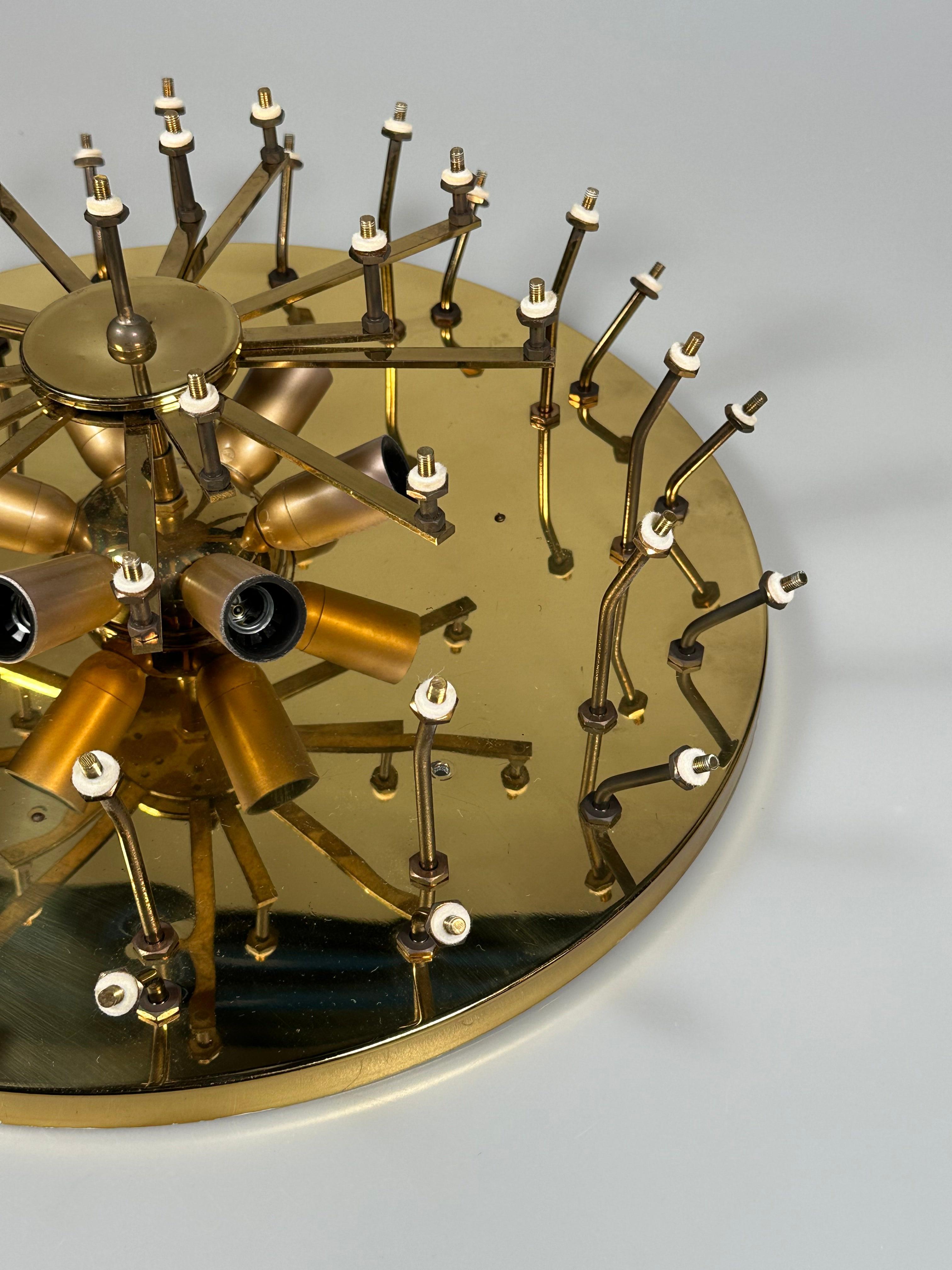 Lámpara de techo de los años 60/70 Ernst Palme de latón y cristal, Alemania en venta 8