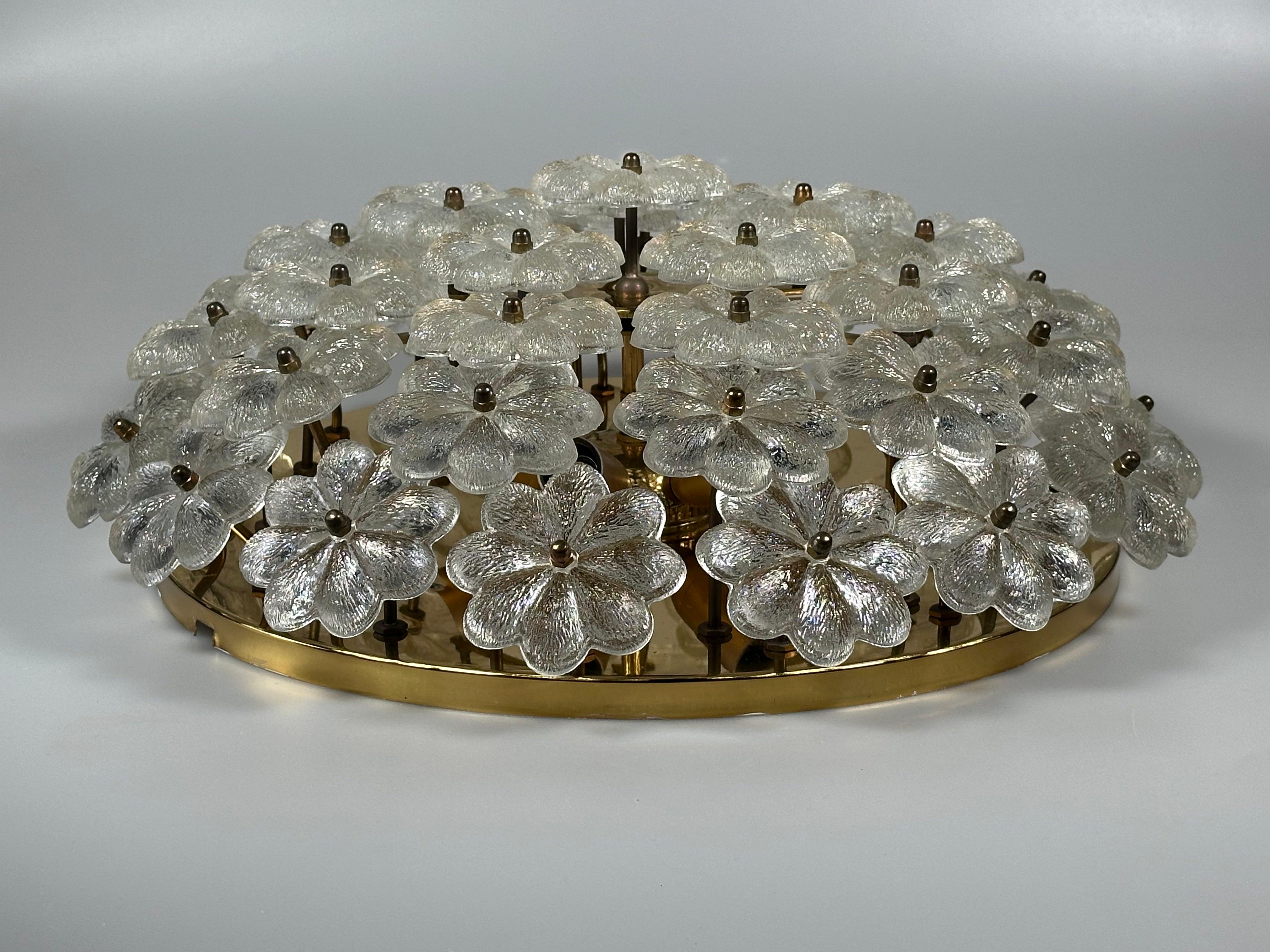 Lámpara de techo de los años 60/70 Ernst Palme de latón y cristal, Alemania Alemán en venta