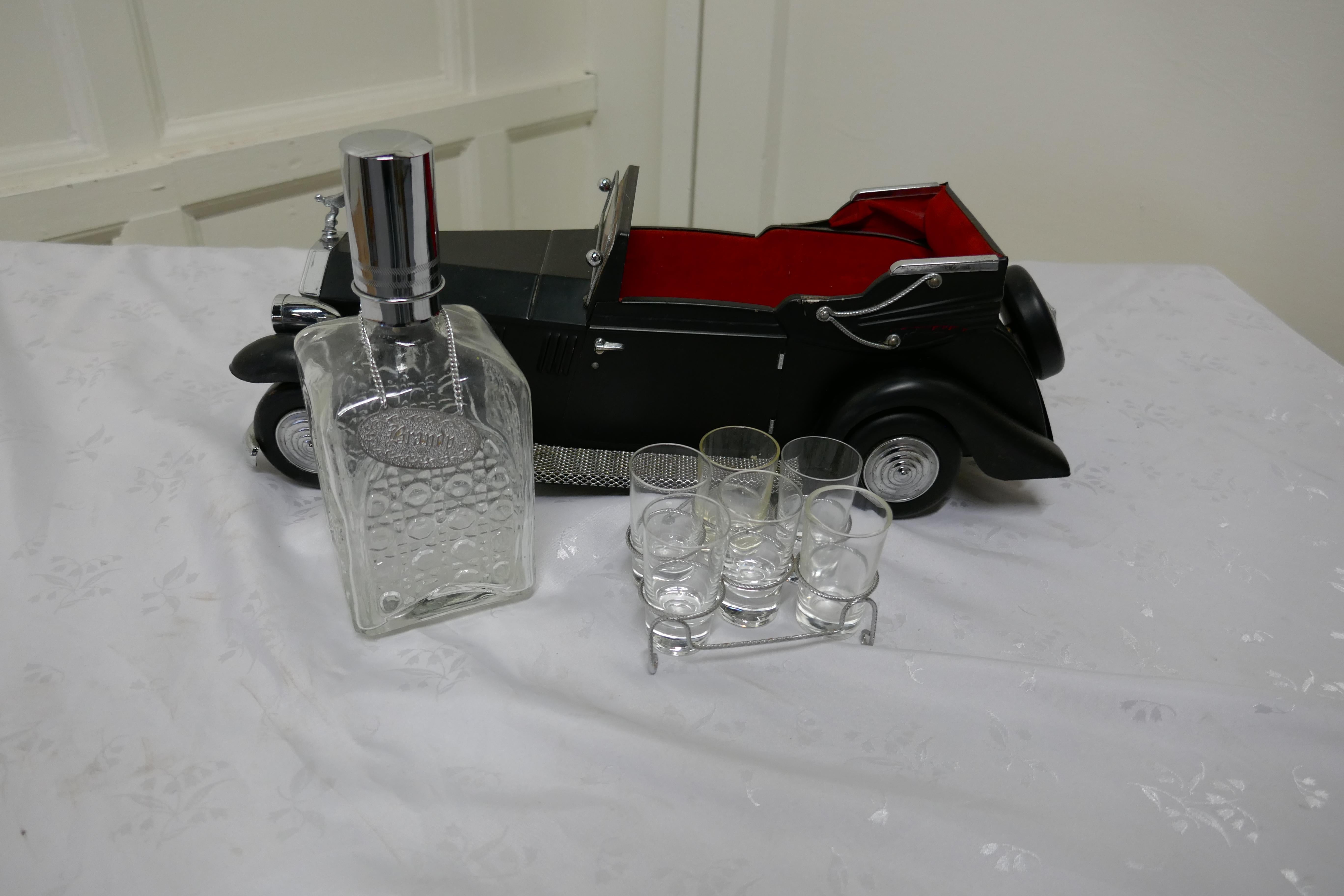 rolls royce decanter music box
