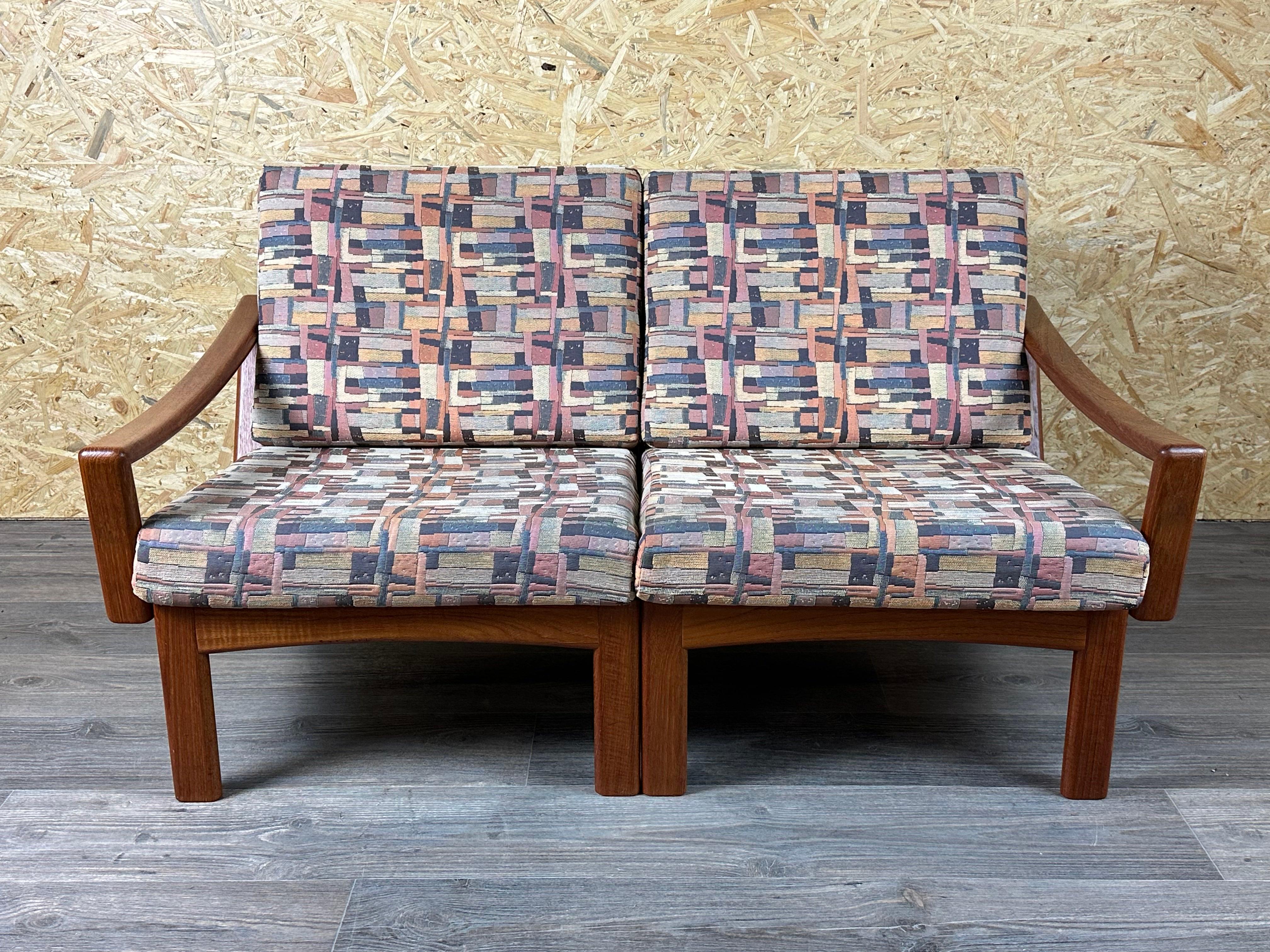 1960s/70s Teak 2-seater sofa by Glostrup Møbelfabrik Denmark Design

Object: Sofa

Manufacturer: Glostrup Møbelfabrik

Condition: Good

Age: circa 1960-1970

Dimensions:

Width = 132cm
Depth = 86cm
Height = 74cm
Seat height = 39cm

Other
