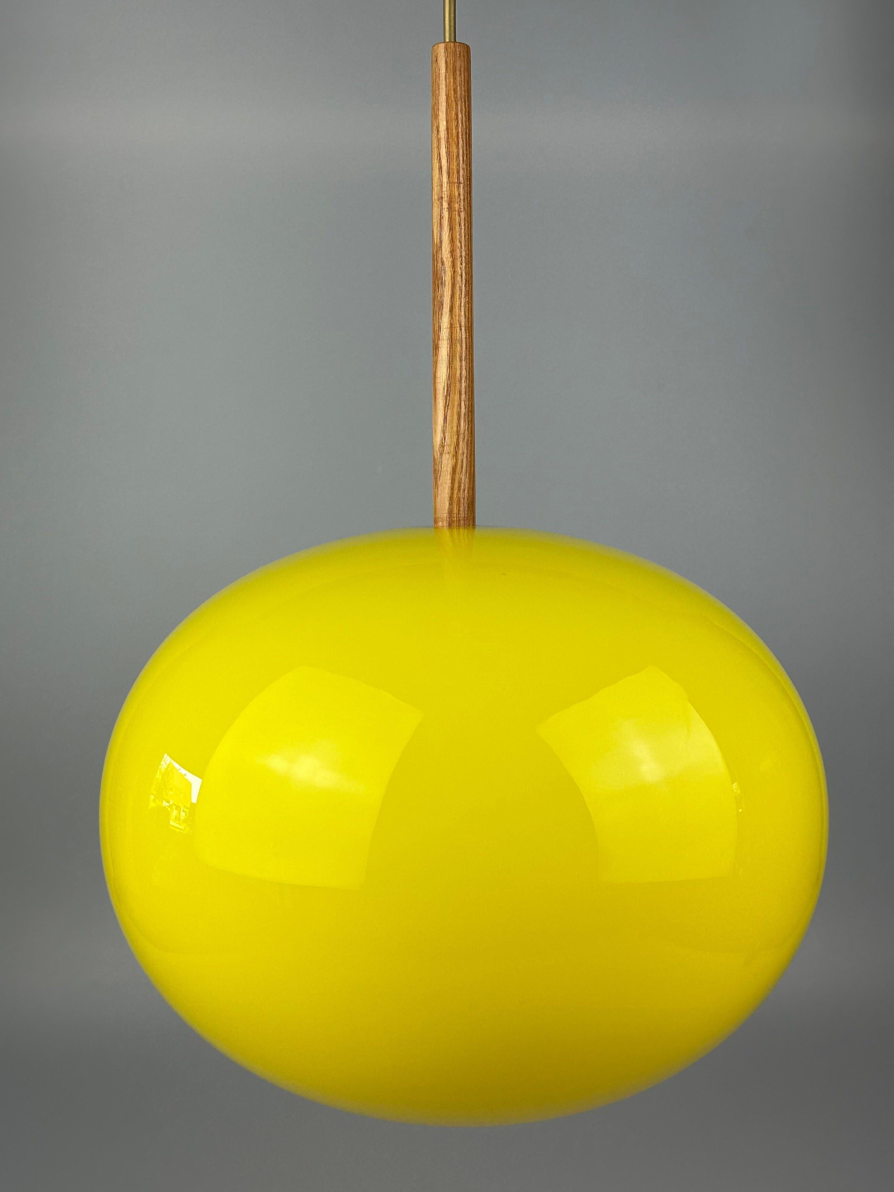 Fine XX secolo Lampada da soffitto in teak degli anni '60/'70 di Uno & Östen Kristiansson per Luxus Sweden in vendita