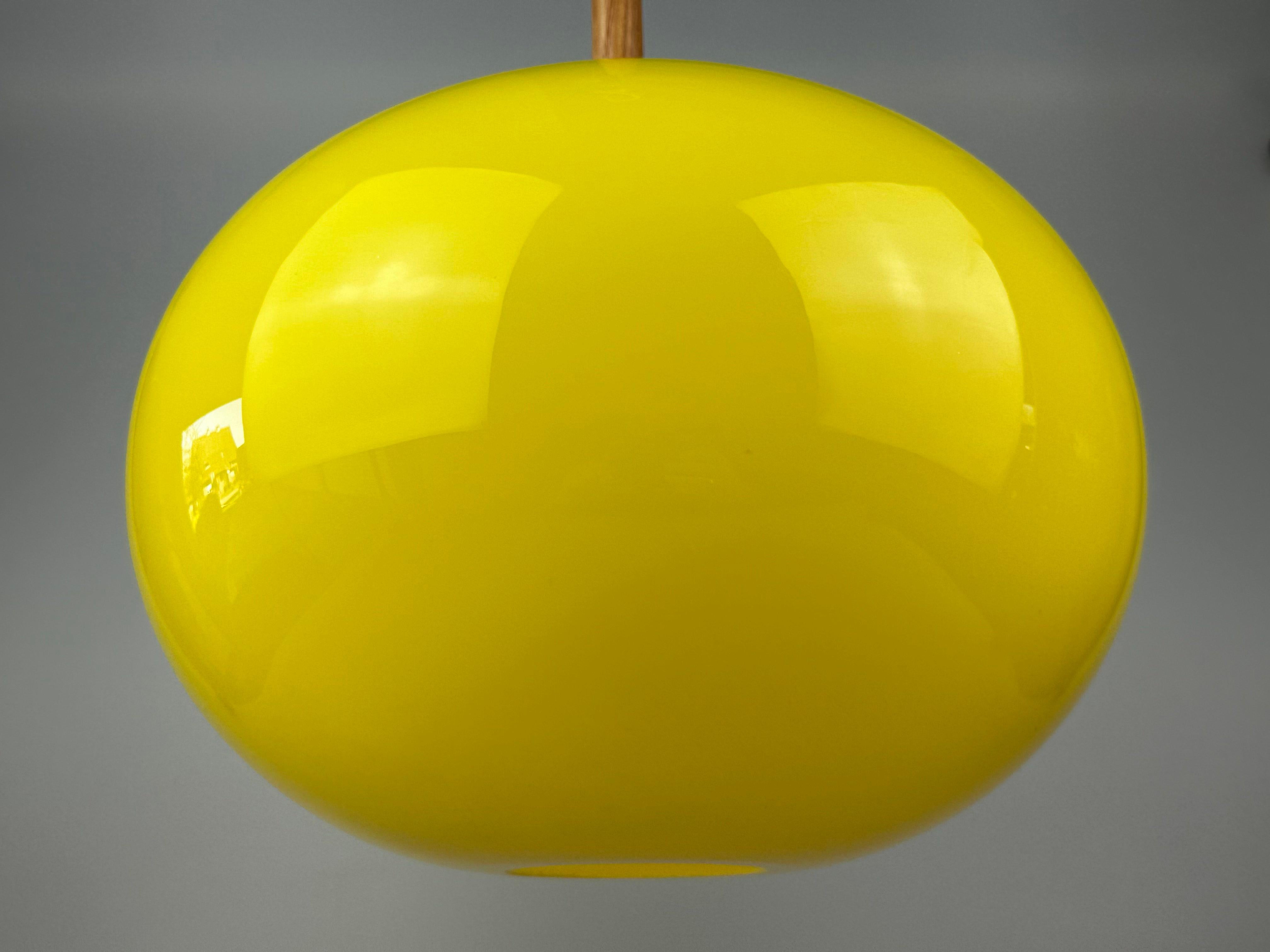 Lampada da soffitto in teak degli anni '60/'70 di Uno & Östen Kristiansson per Luxus Sweden in vendita 1