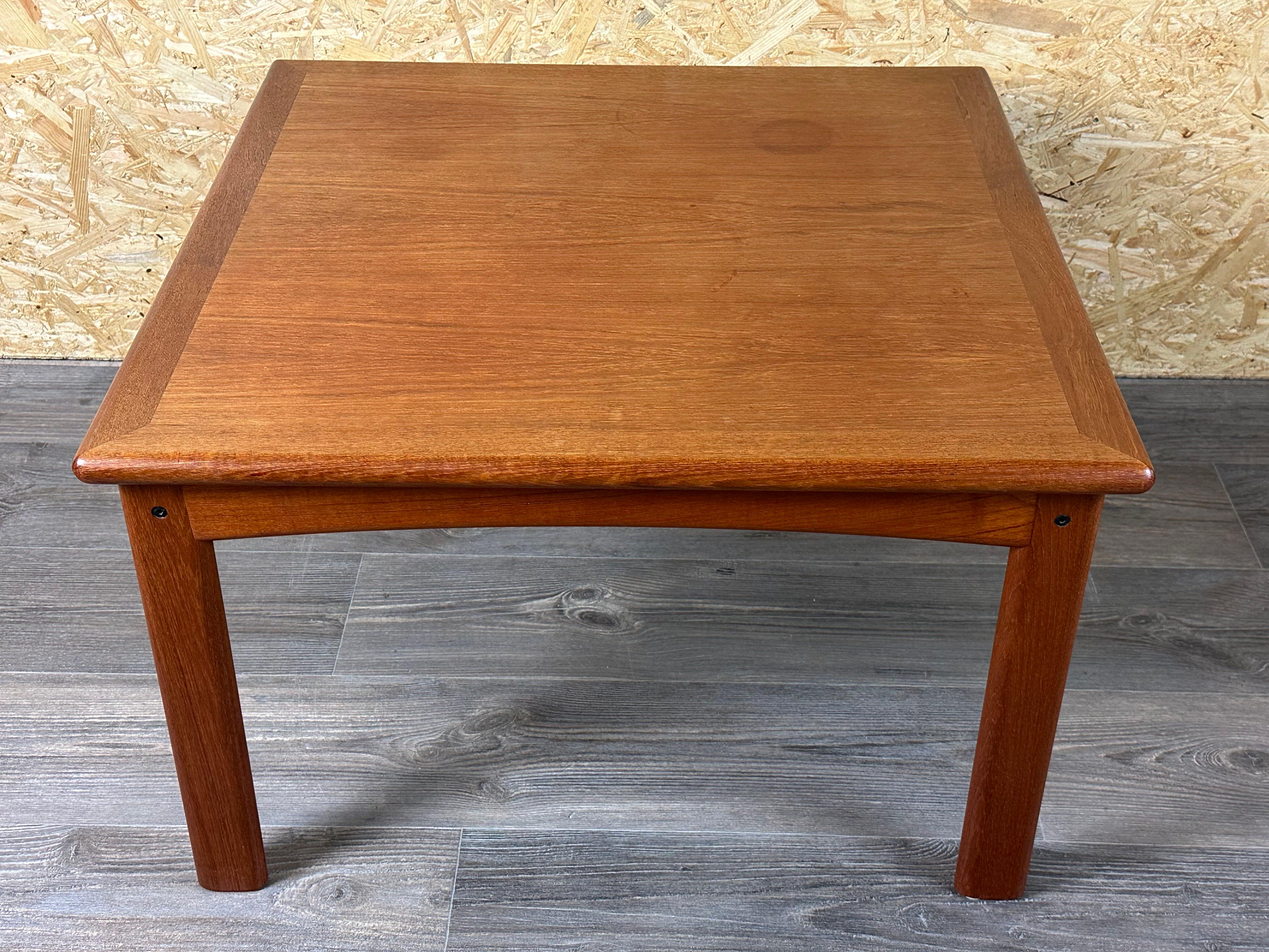 1960er/70er Jahre Couchtisch und Beistelltisch aus Teakholz von Glostrup Møbelfabrik Dänemark (Mitte des 20. Jahrhunderts) im Angebot