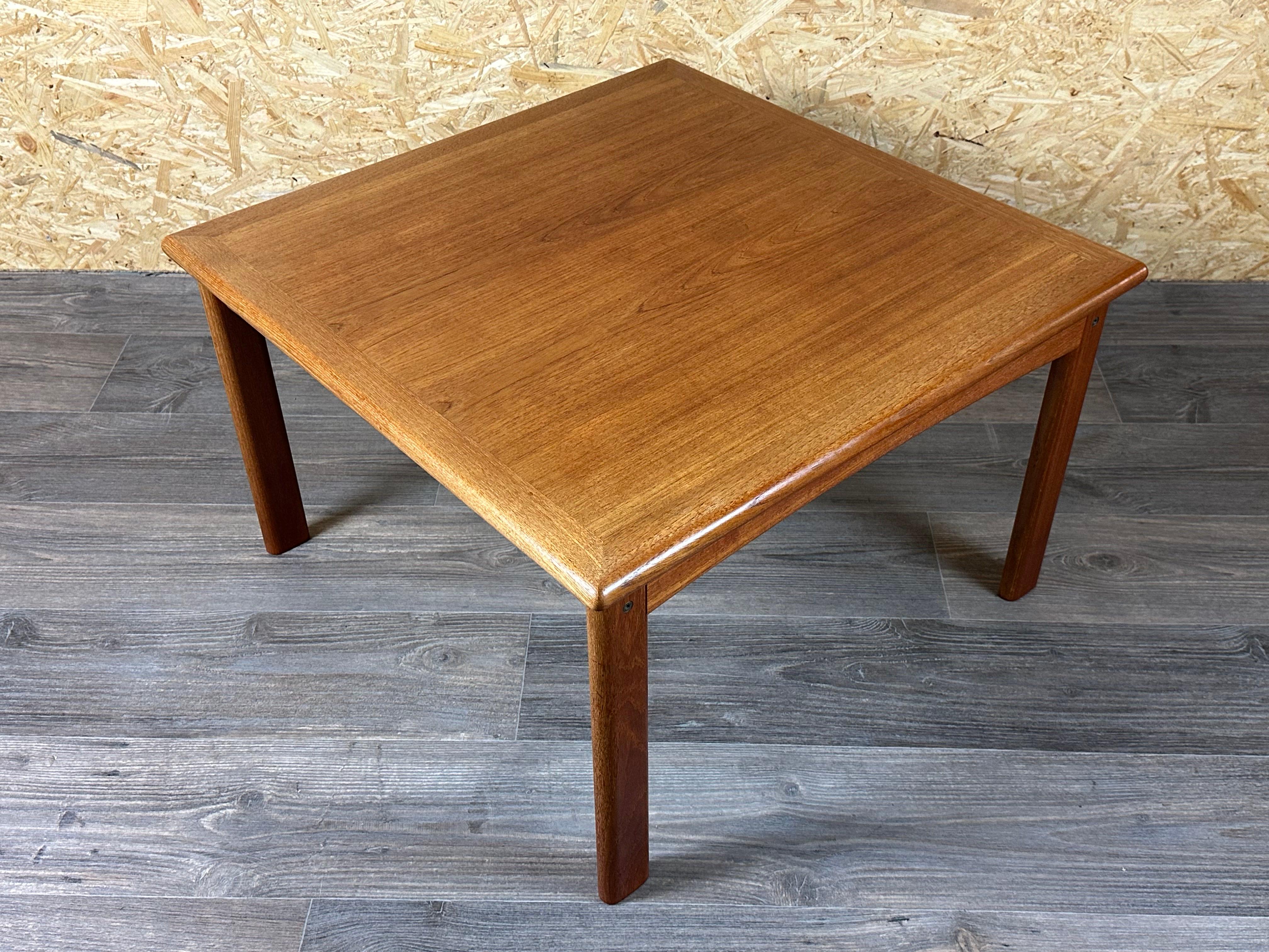 1960er/70er Jahre Couchtisch und Beistelltisch aus Teakholz von Glostrup Møbelfabrik Dänemark im Angebot 3