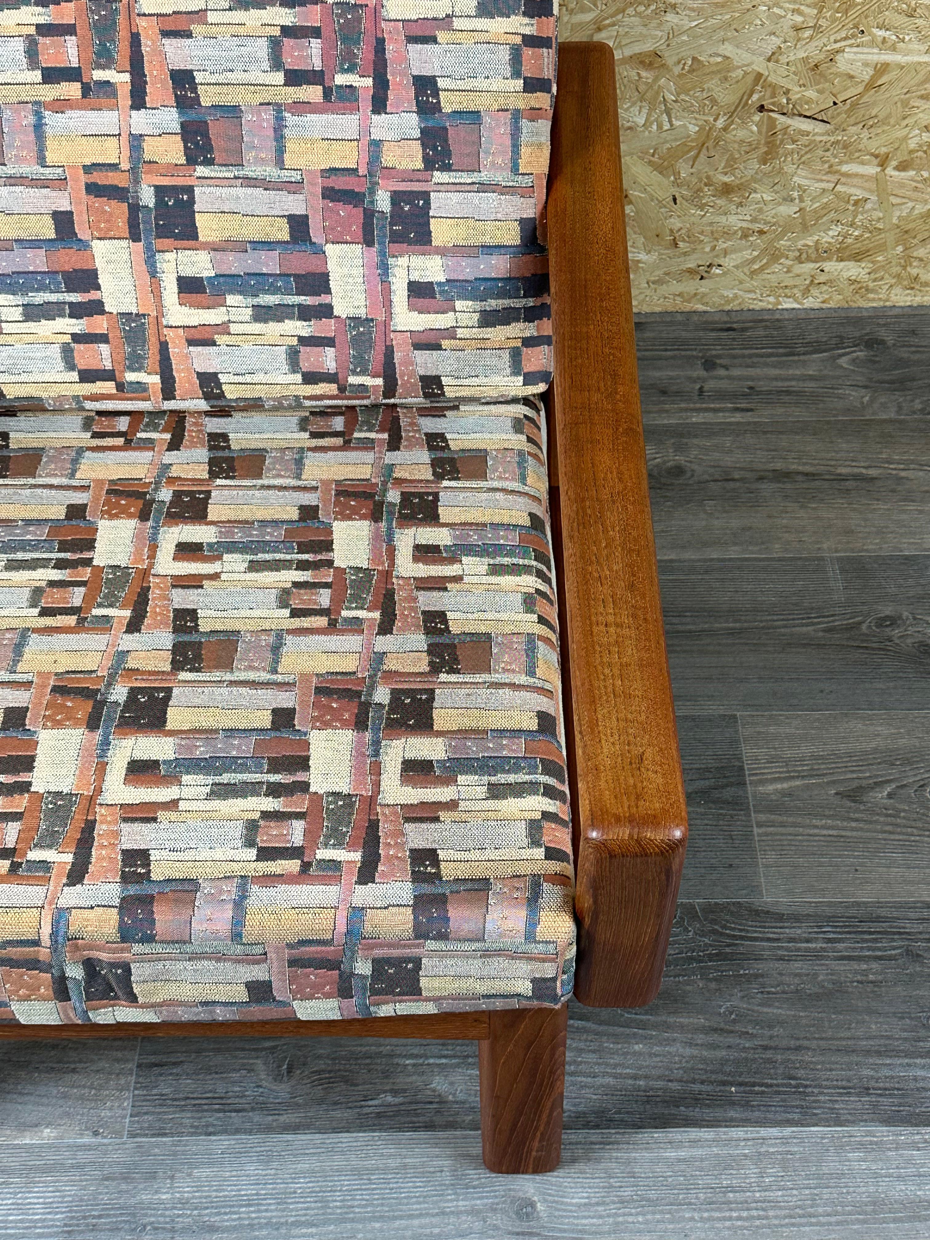 Tissu 1960s/70s Teck Easy Chair by Glostrup Møbelfabrik Denmark Design en vente