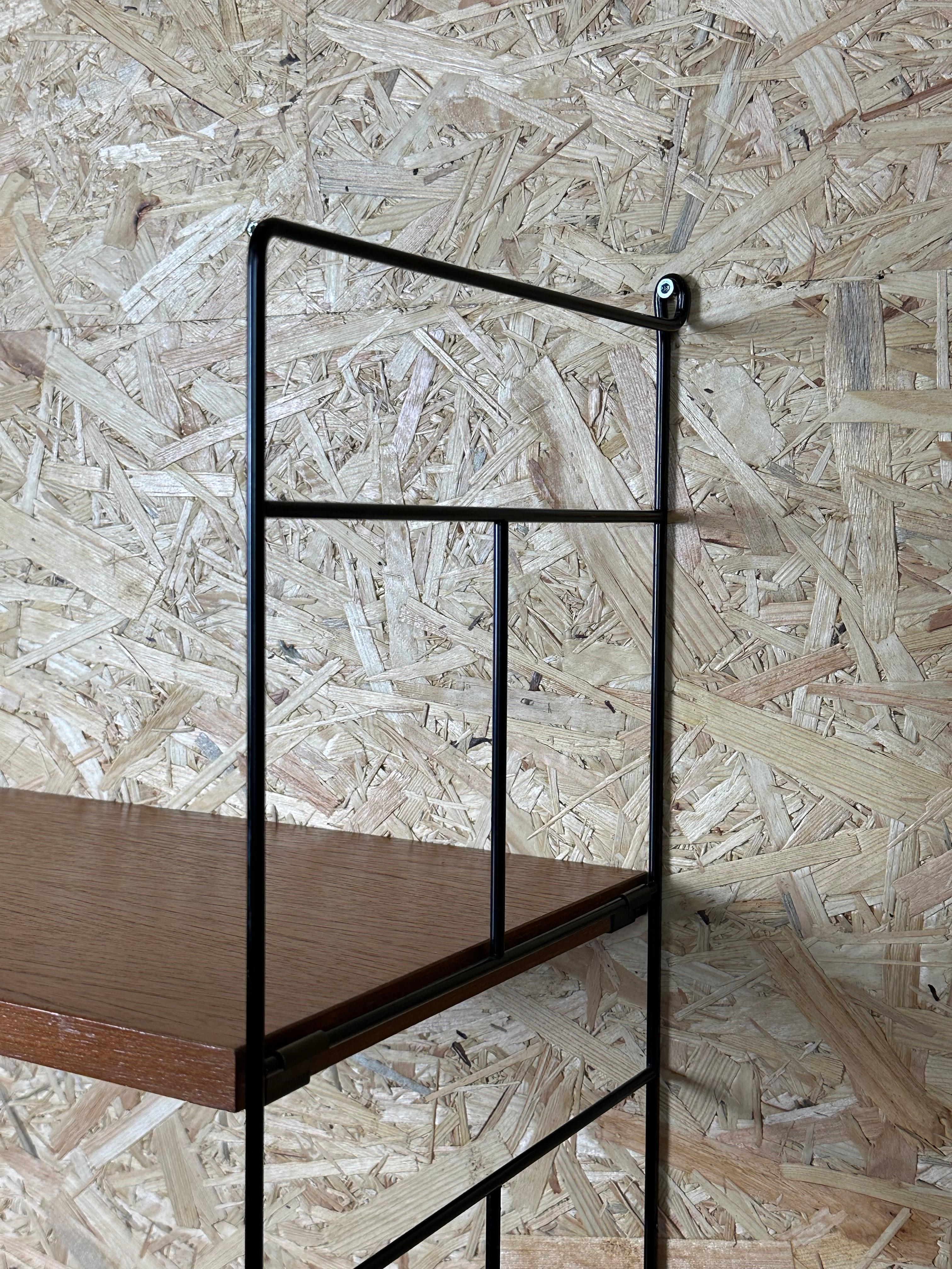 Étagère en teck des années 1960/70, étagère murale, WHB Allemagne, étagère à cordes, Design/One en vente 9