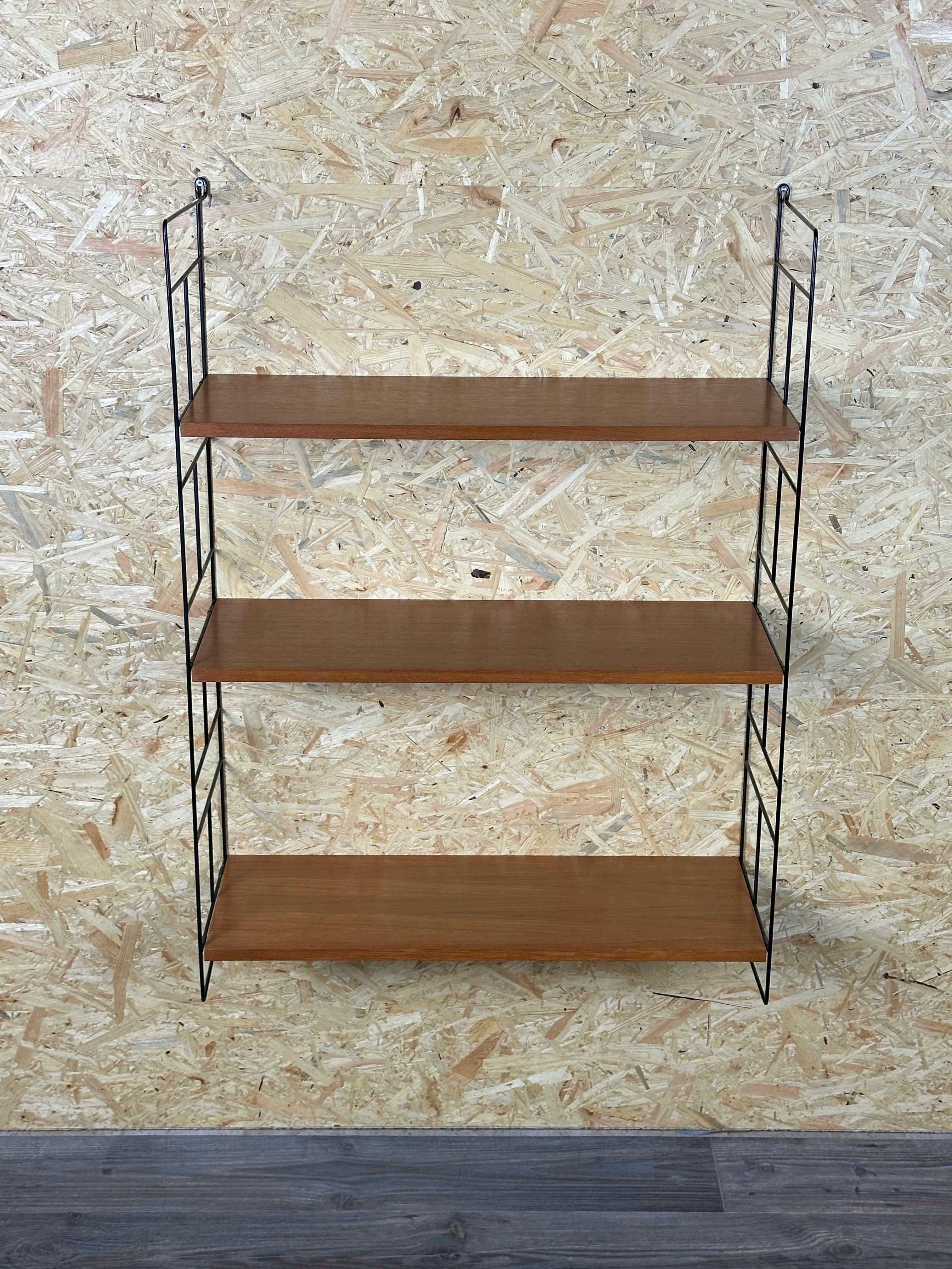 Étagère en teck des années 1960/70, étagère murale, WHB Allemagne, étagère à cordes, Design/One en vente 11