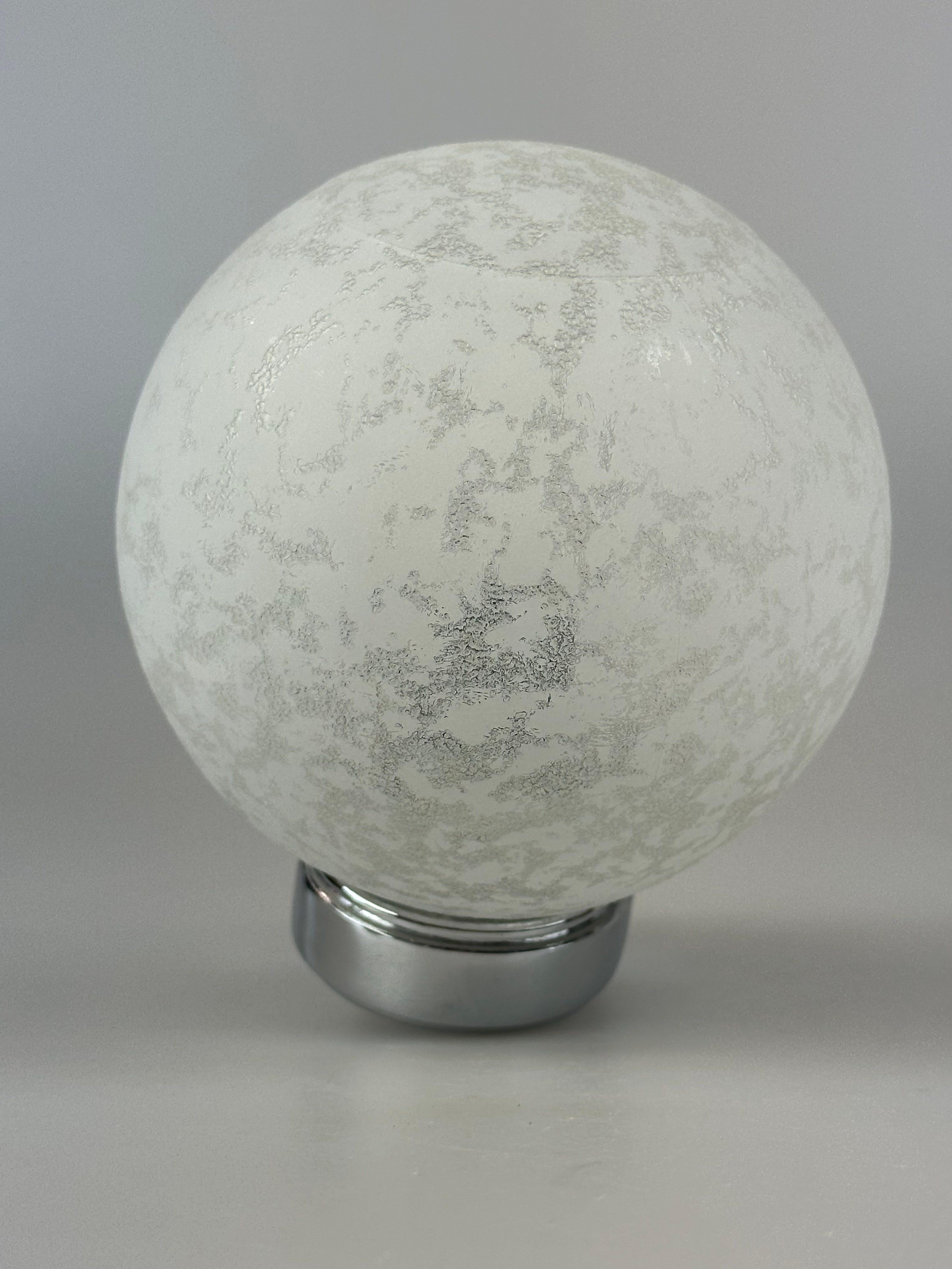 1960s/70s Wall Lamp, Globe Lamp, Metal, Chrome & Glass, Space Age Design For Sale 3