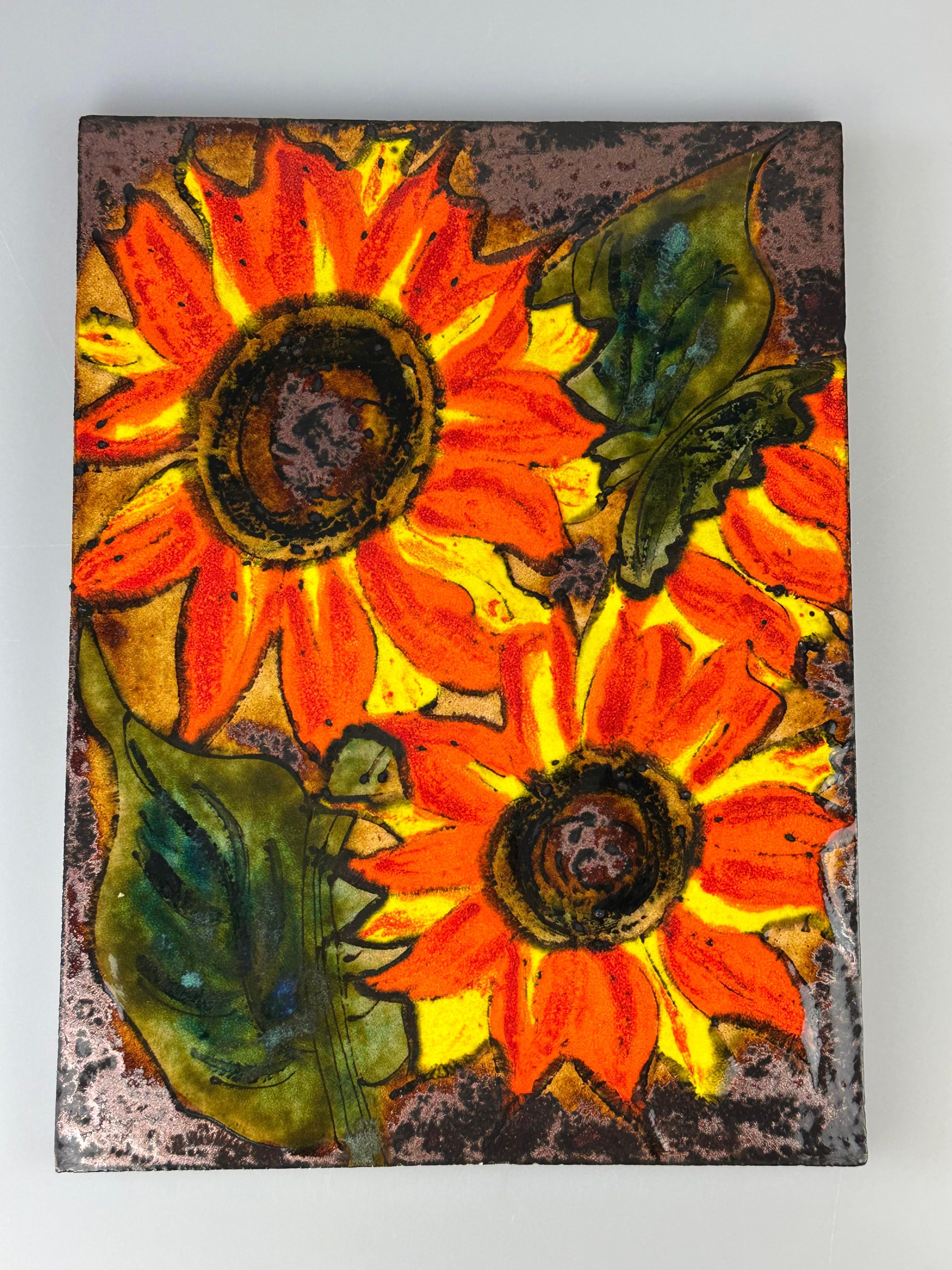 1960s/70s Wall Picture Wall Plate Ceramic Ruscha Hand-Painted Number 769 Design

Object: Wall Picture

Manufacturer: Unknown

Condition: Good

Age: Approx. 1960-1970

Dimensions:

Width = 34.5cm
Height = 46.5cm
Depth = 2cm

Other Notes:

The