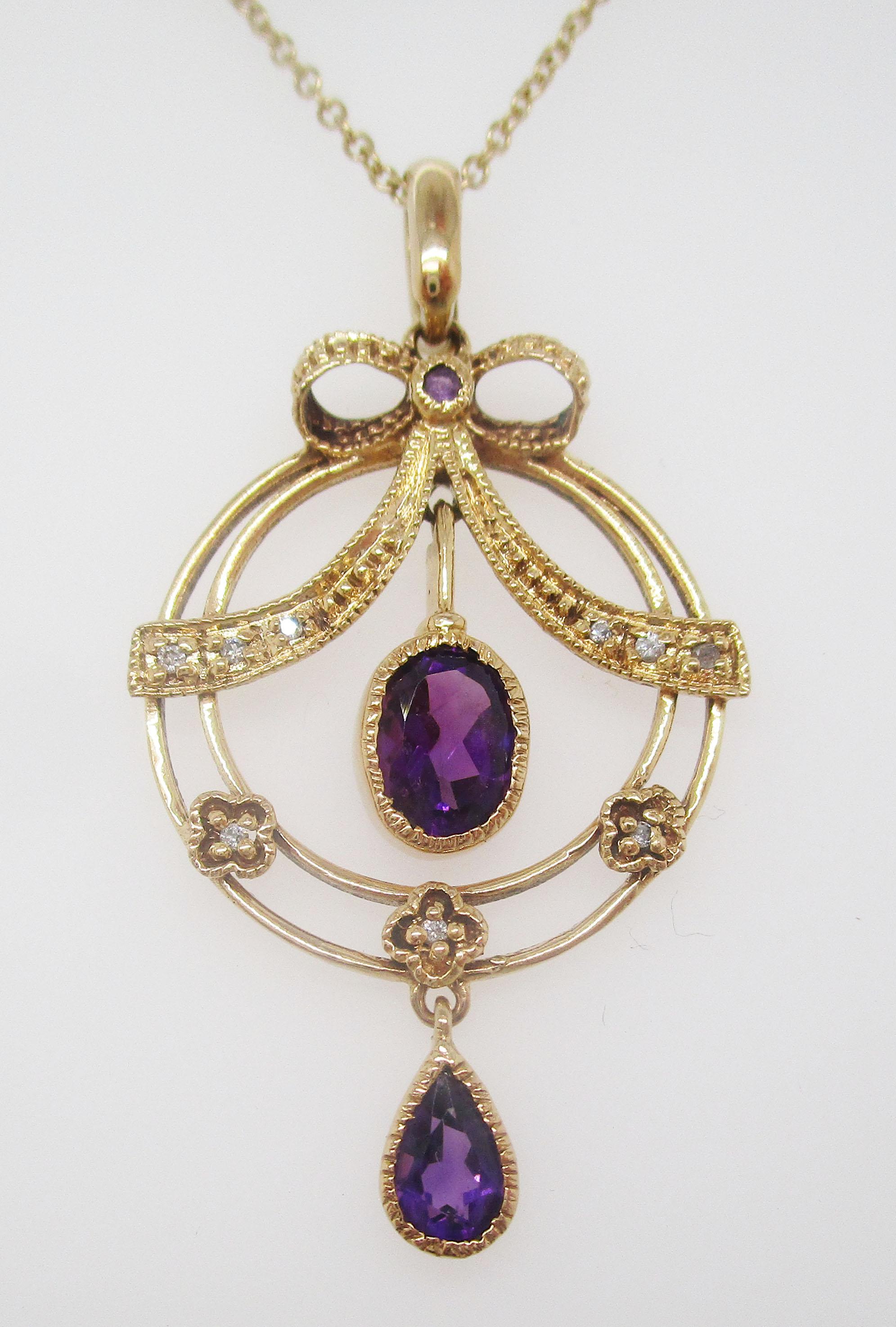 1960s 9 Carat Yellow Gold Amethyst Diamond Pearl Pendant In Good Condition In Lexington, KY