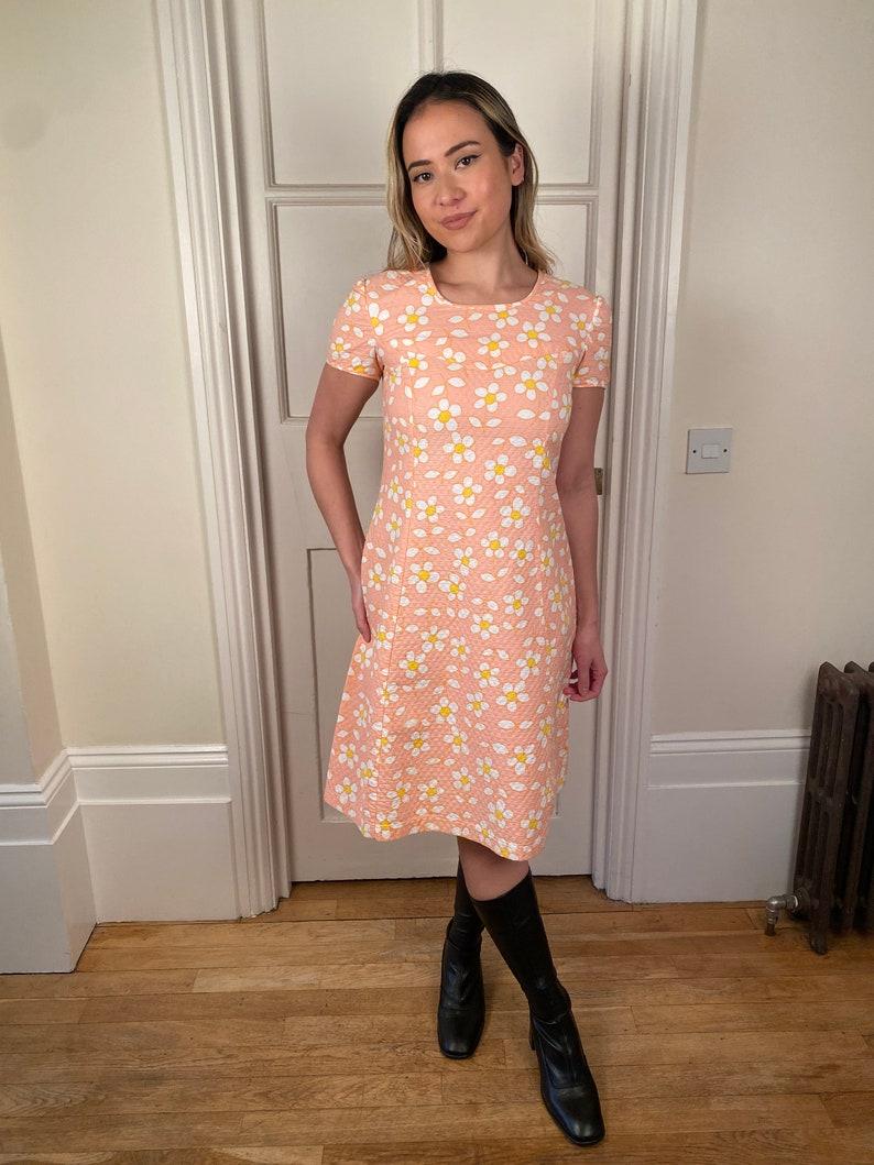 1960s A-Line Daisy Print Pink Dress 1