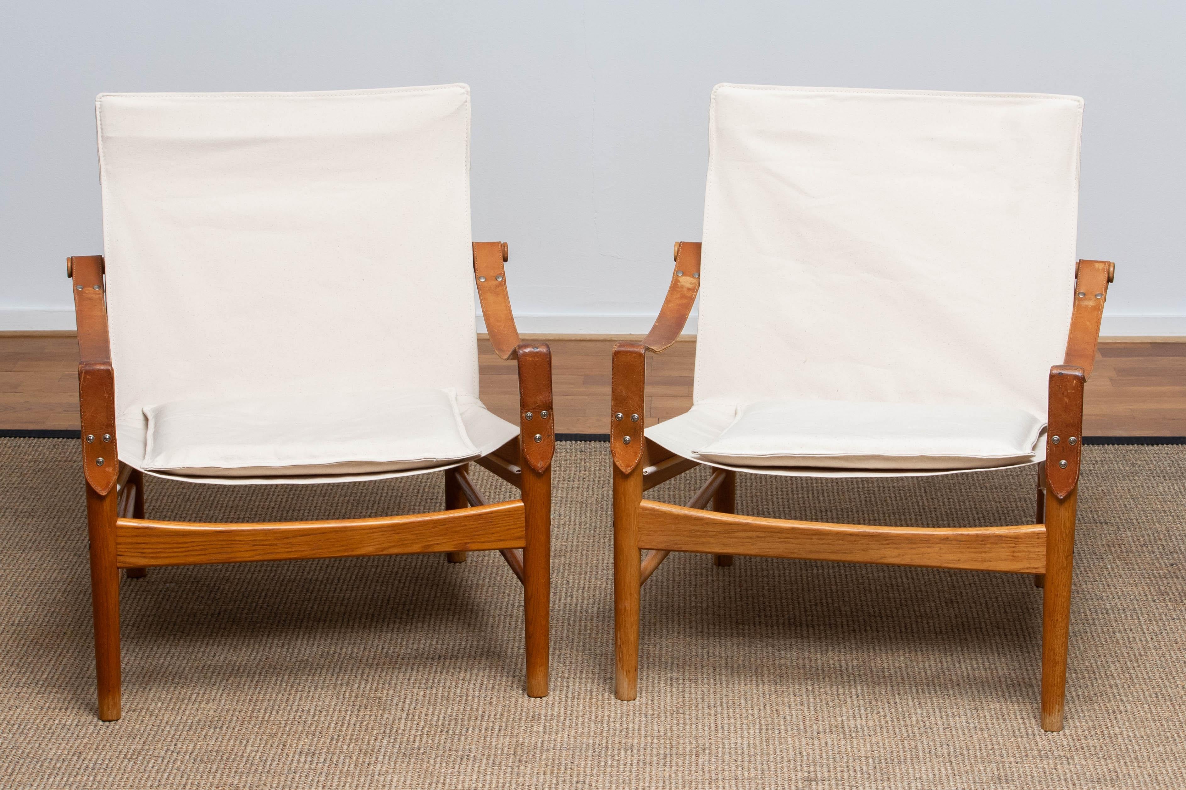 Swedish 1960s, a Pair of Safari Chairs by Hans Olsen for Viska Möbler in Kinna, Sweden