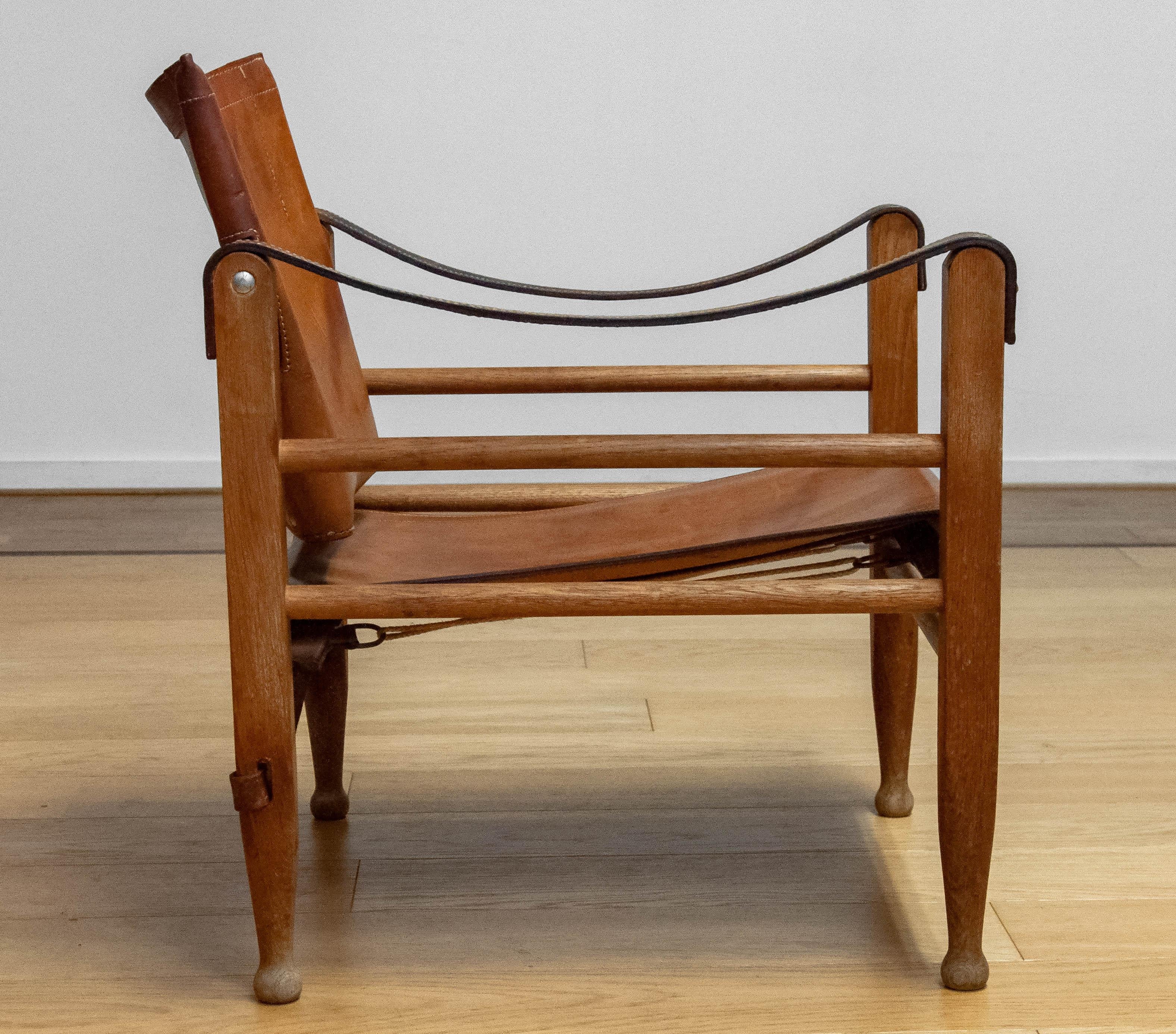 Mid-20th Century 1960s Aage Bruun & Son Cognac / Tan Brown Leather Safari Chair. 