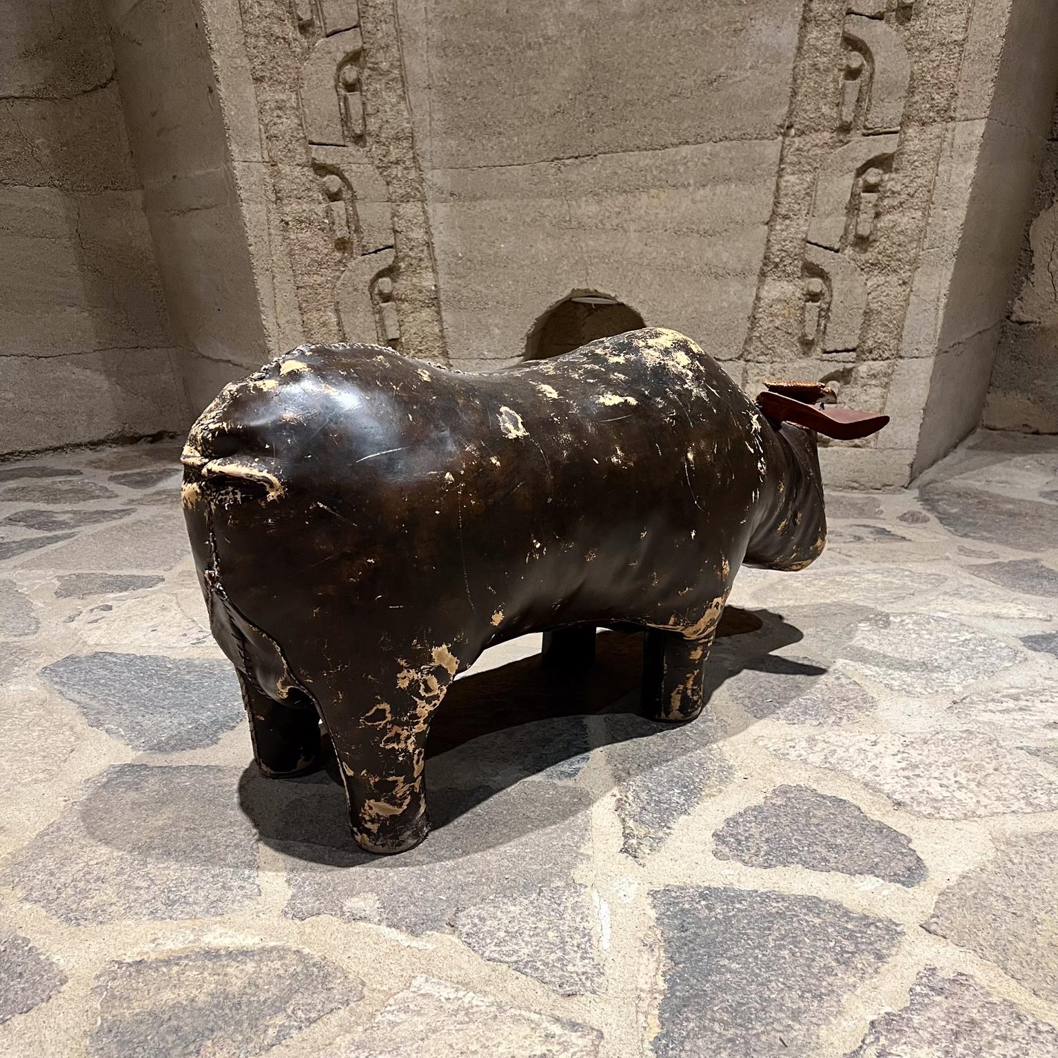 Otomana de piel de rinoceronte estilo Abercrombie & Fitch de los años 60 Dimitri Omersa mediados del siglo XX en venta