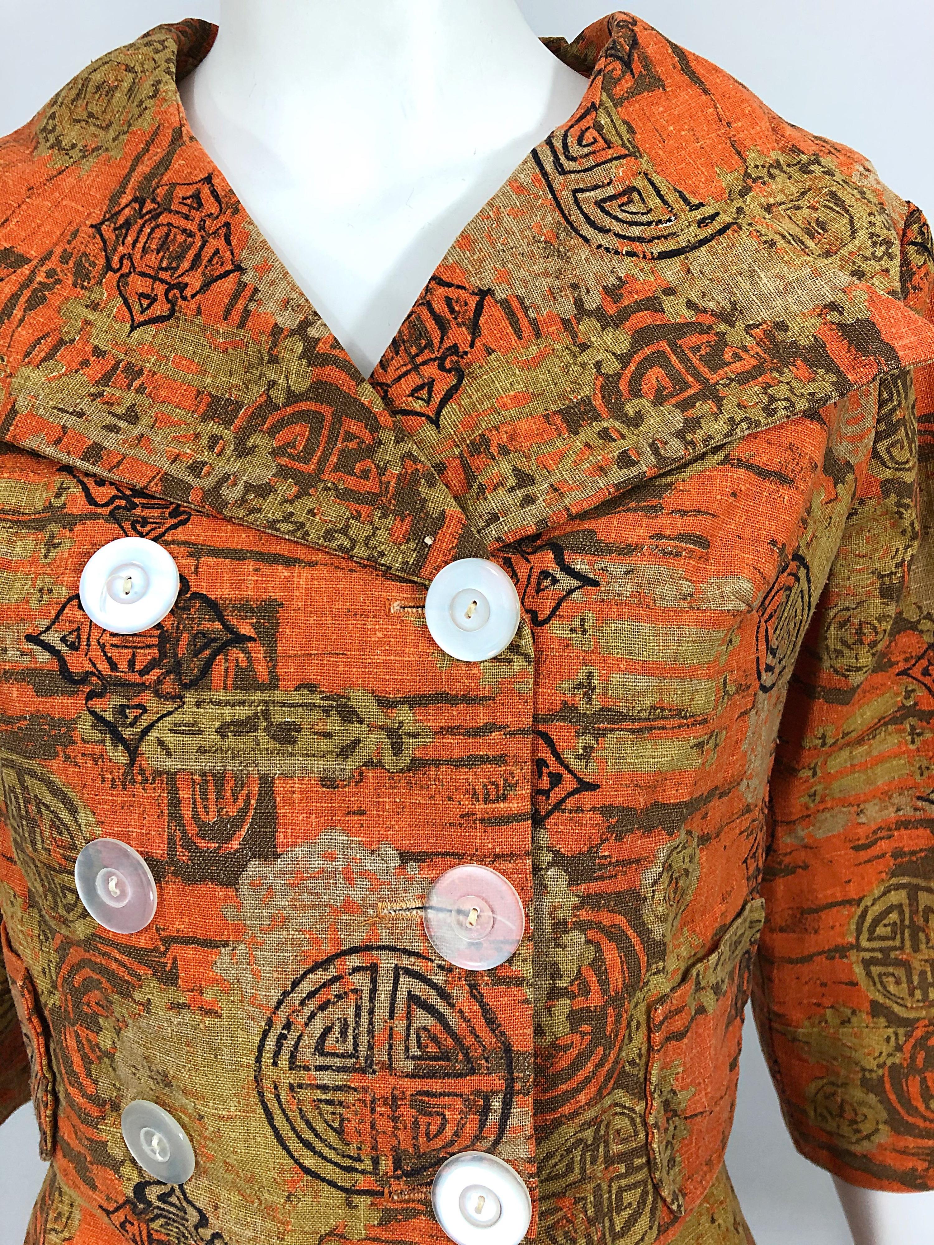 1960s Abstract Asian Batik Linen Vintage 60s Chic Cropped Jacket + Skirt Suit in vendita 5