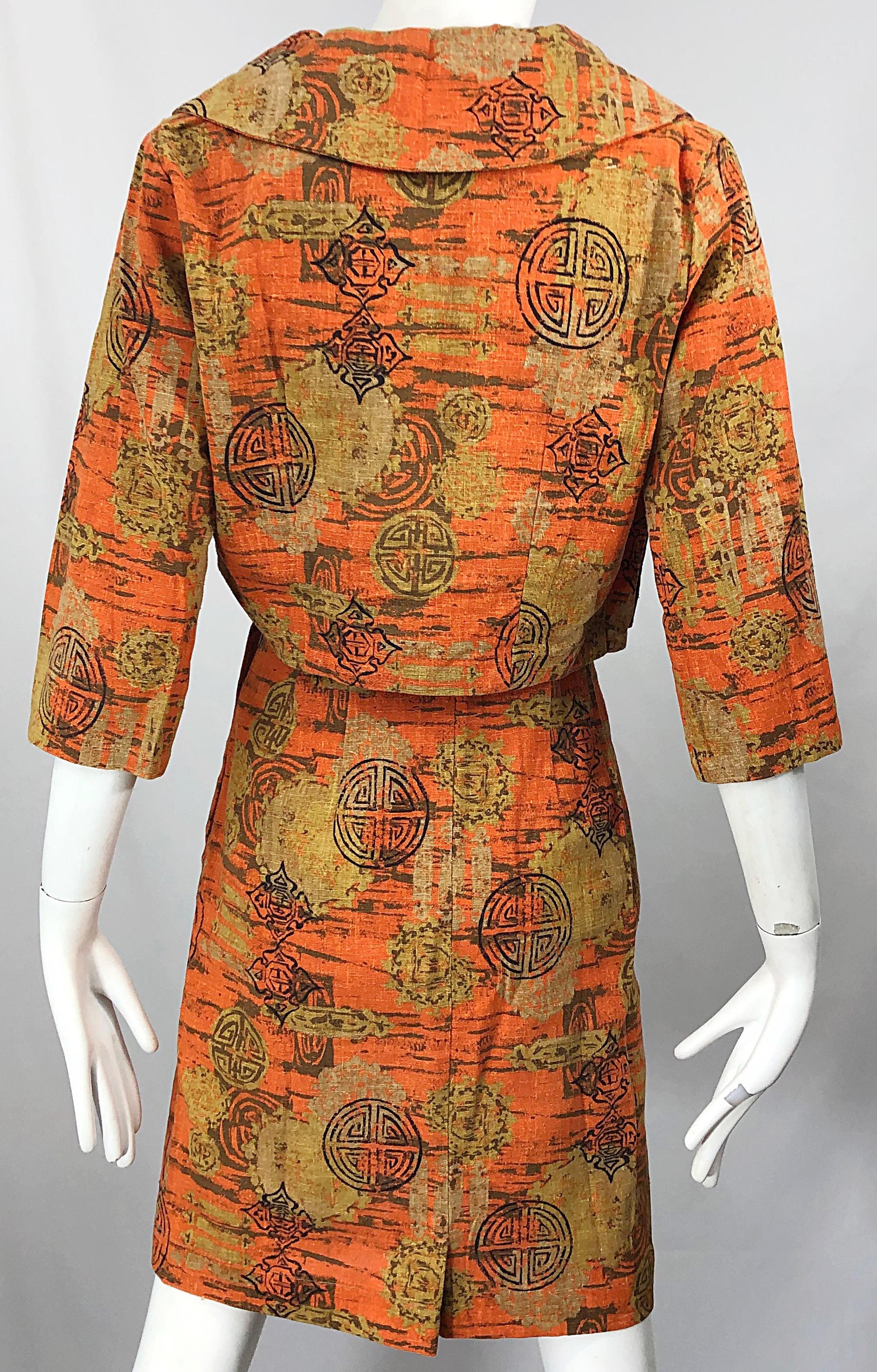 1960s Abstract Asian Batik Linen Vintage 60s Chic Cropped Jacket + Skirt Suit  For Sale 1