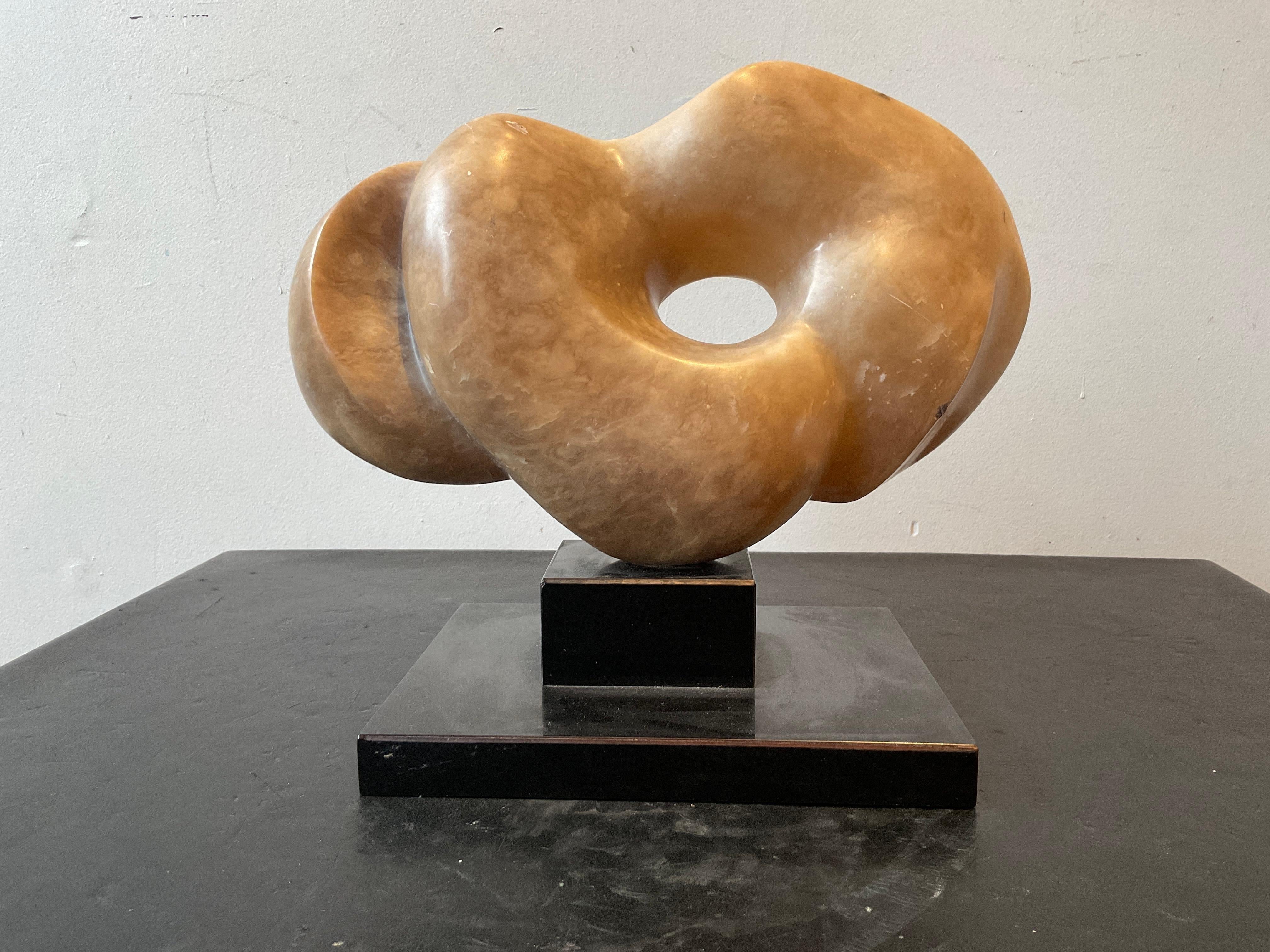 Sculpture abstraite en marbre des années 1960  en vente 1