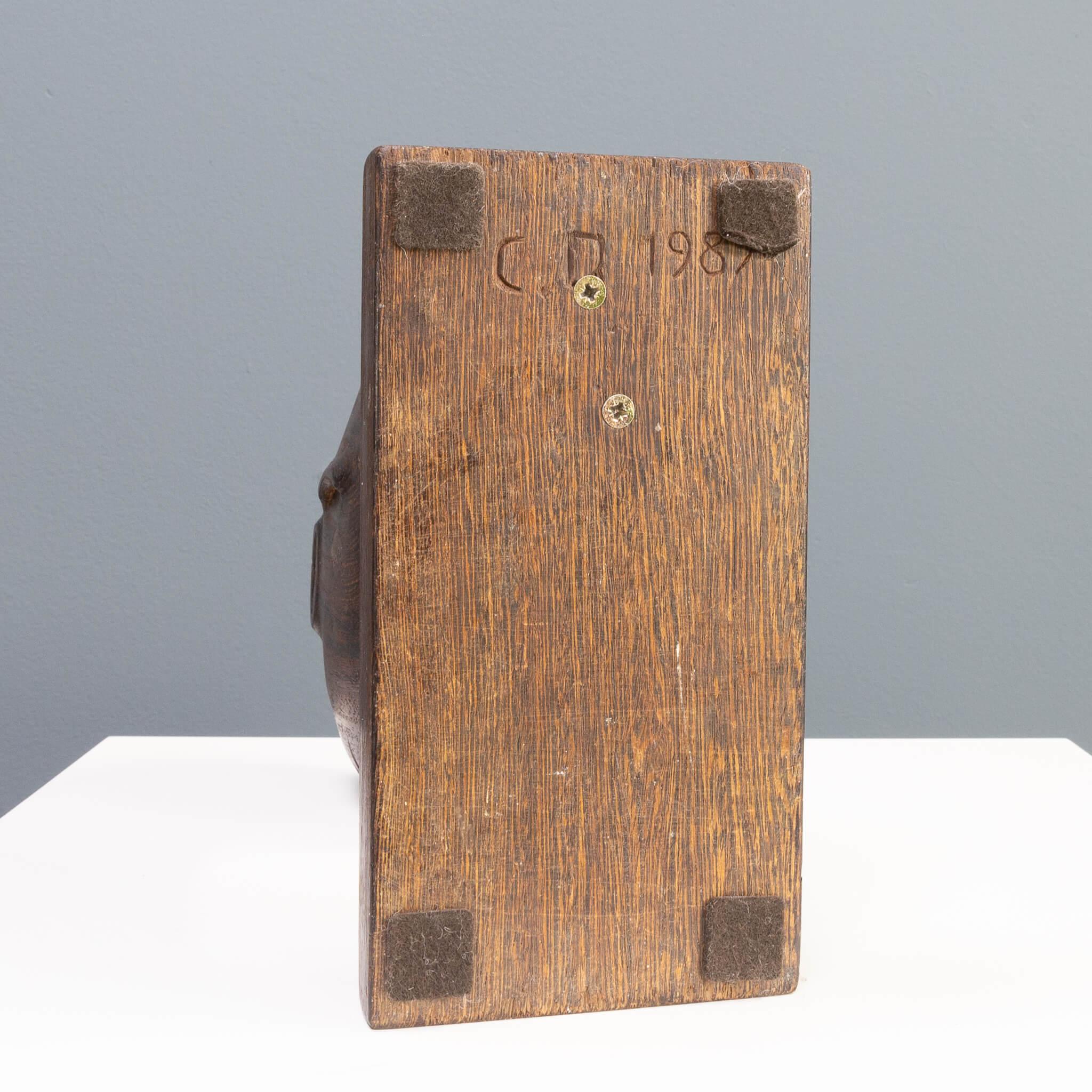 1980s abstract wooden handmade head sculpture in the style of Henri Moore For Sale 3