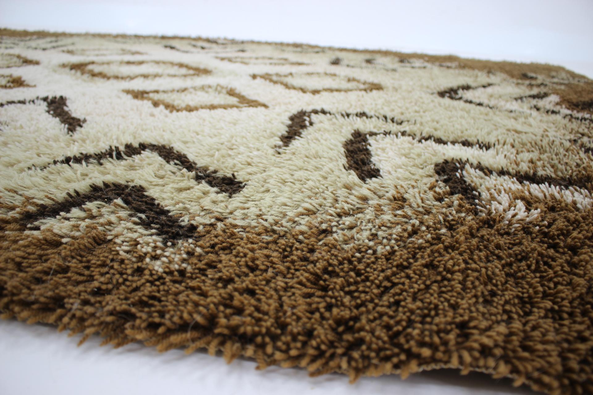 1960s Abstract Wool Carpet, Denmark In Good Condition In Praha, CZ