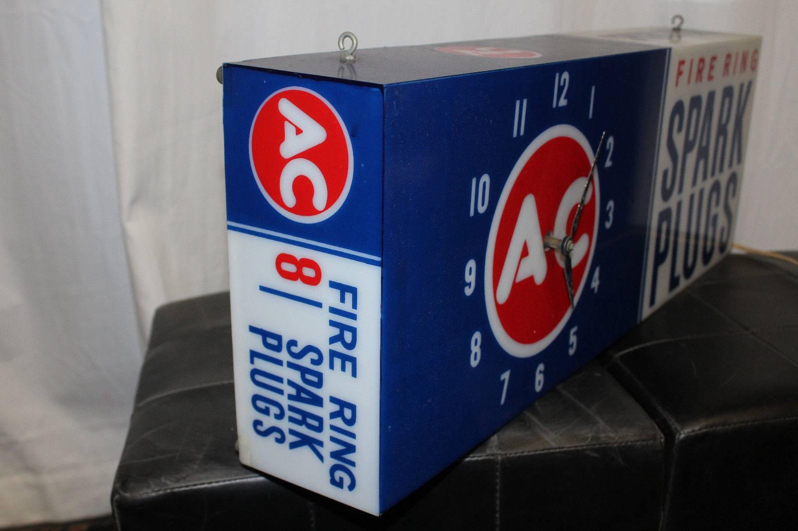 1960s AC Fire Ring Spark Plugs Spark Plug Box Shaped Light-Up Plastic Clock For Sale 2