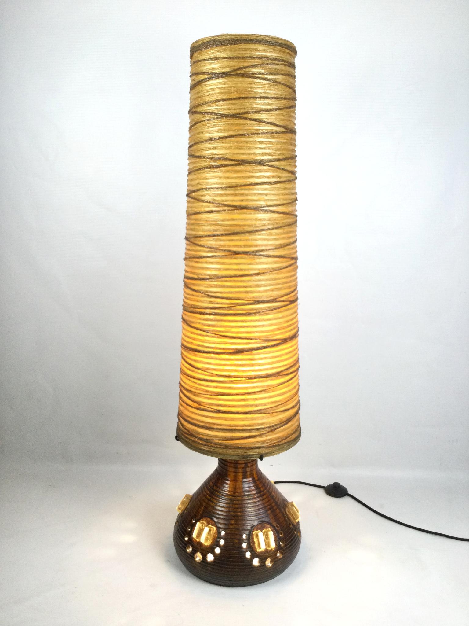Terracotta Lampada da terra in ceramica e resina di Accolay France 1960s in vendita