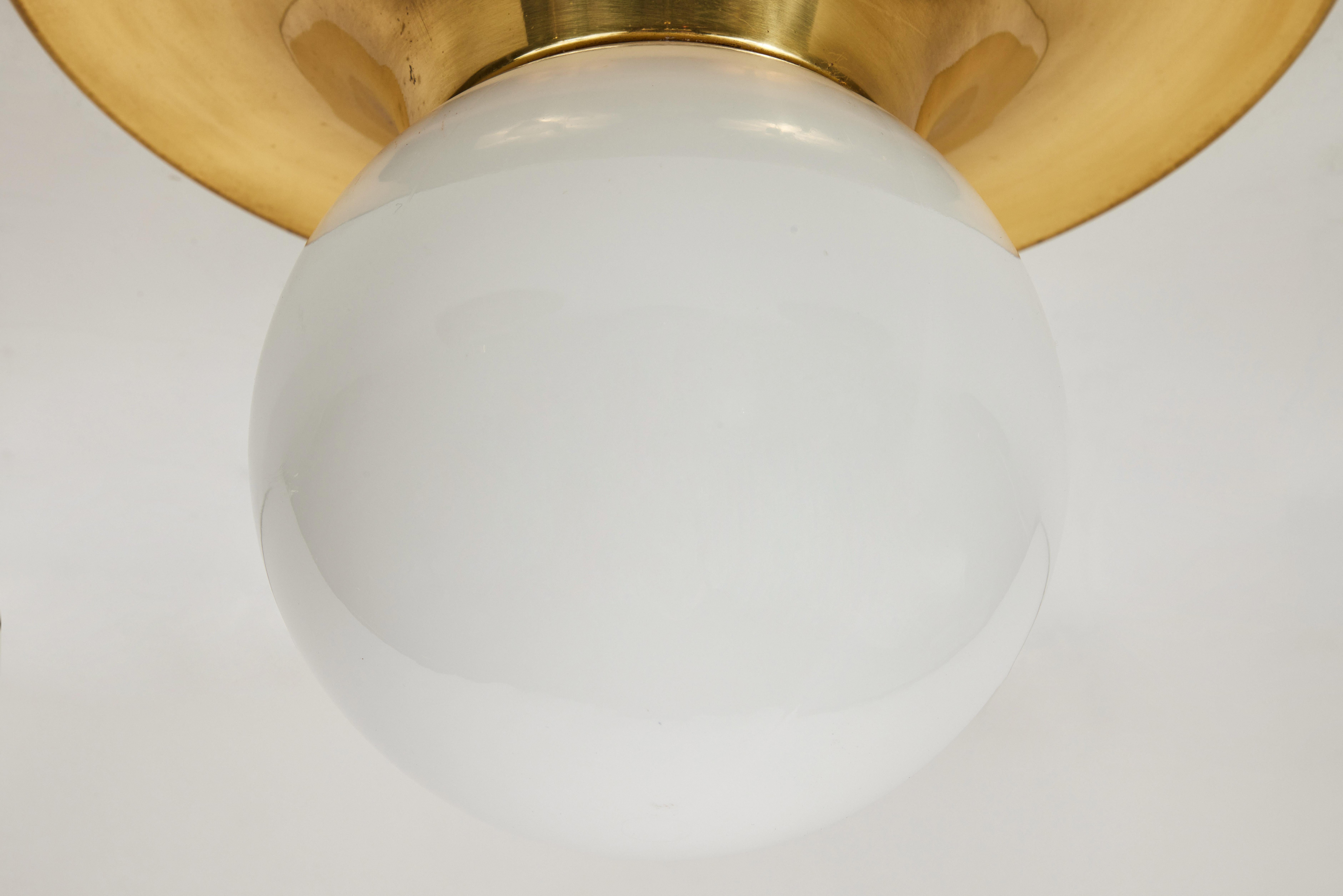1960s Achille Castiglioni & Pier Giacomo 'Light Ball' Wall or Ceiling Lamp In Good Condition In Glendale, CA