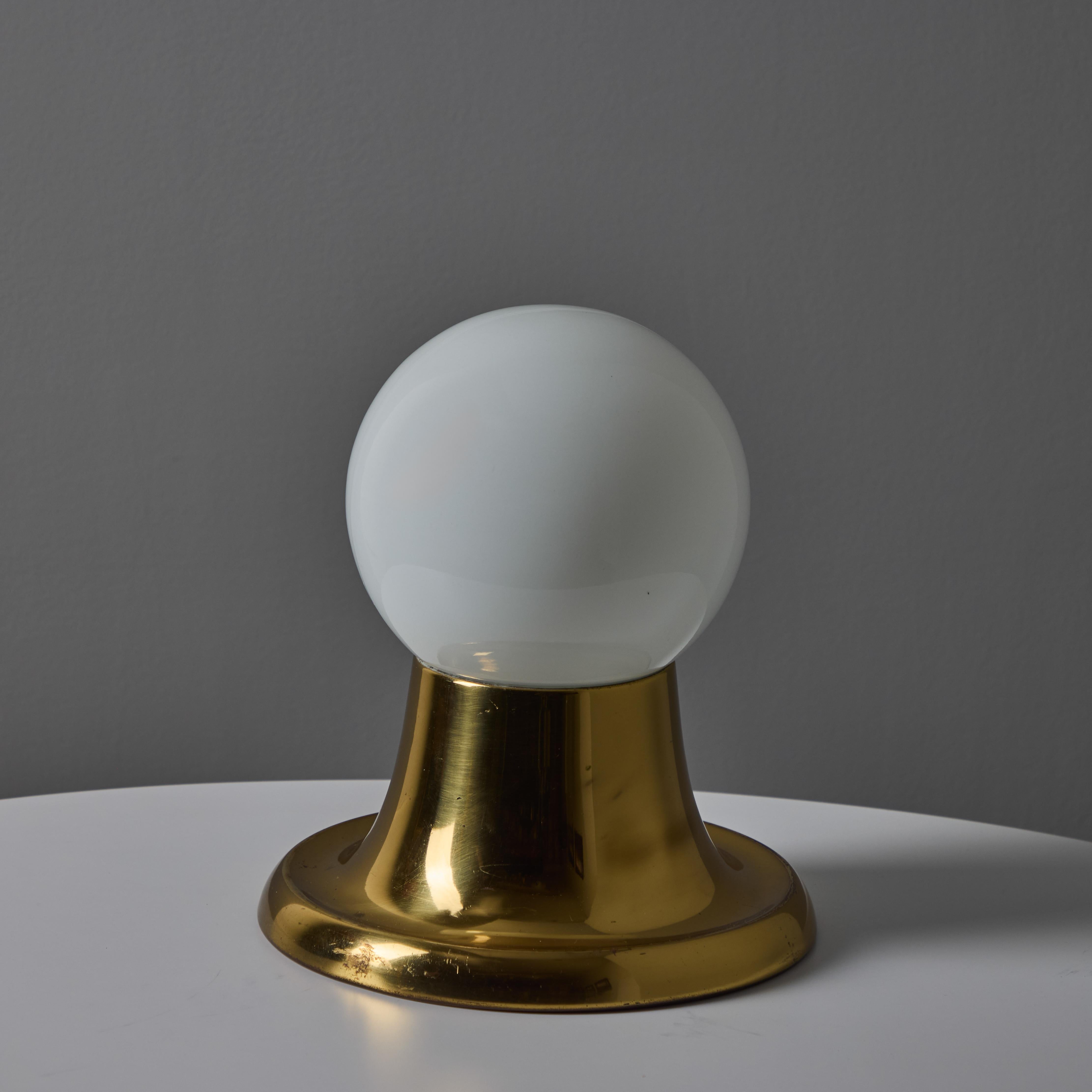 Italiano Lampada da tavolo Achille Castiglioni & Pier Giacomo Castiglioni 'Light Ball' degli anni '60 in vendita