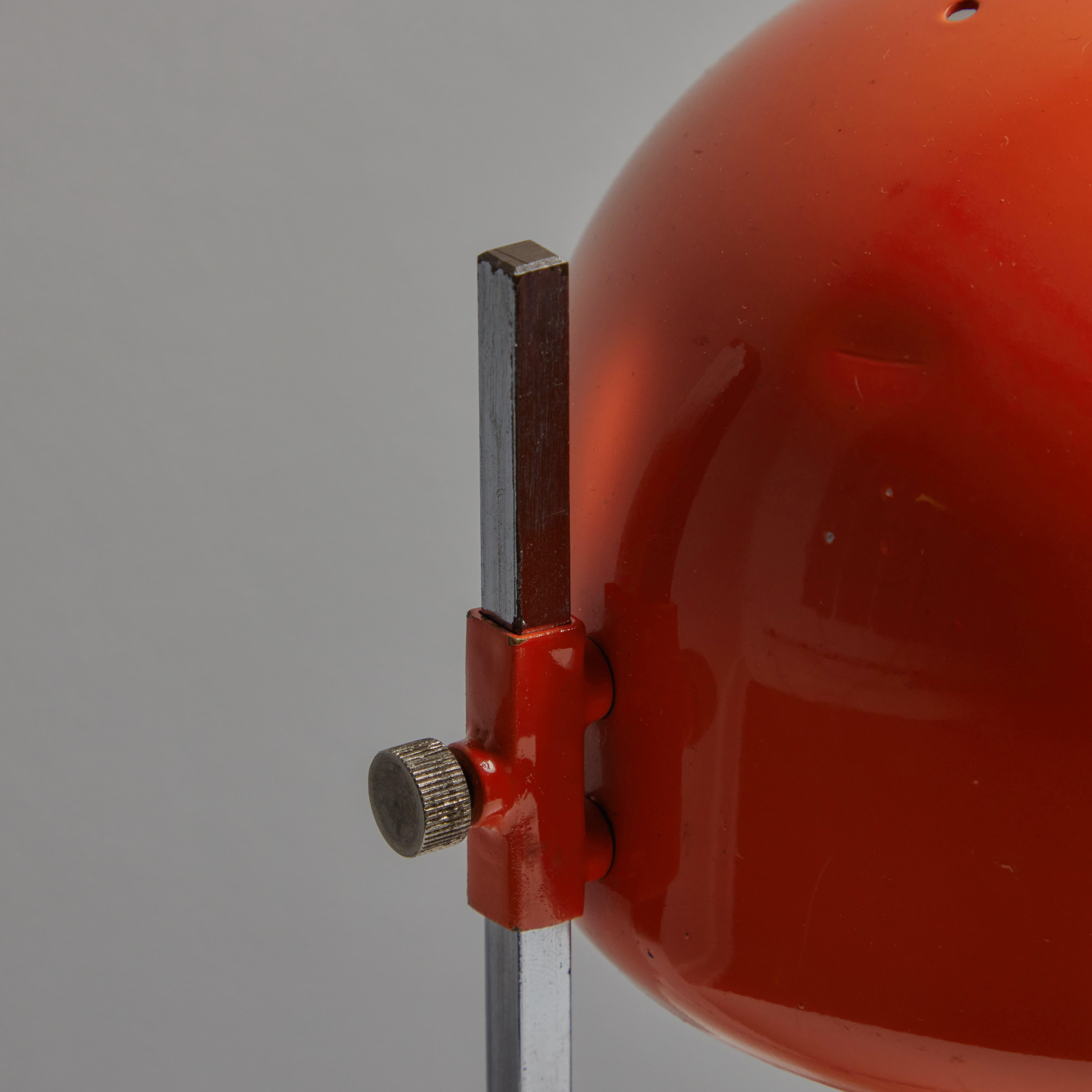 1960s Adjustable Perforated Table Lamp Attributed to Tito Agnoli for O-Luce For Sale 4