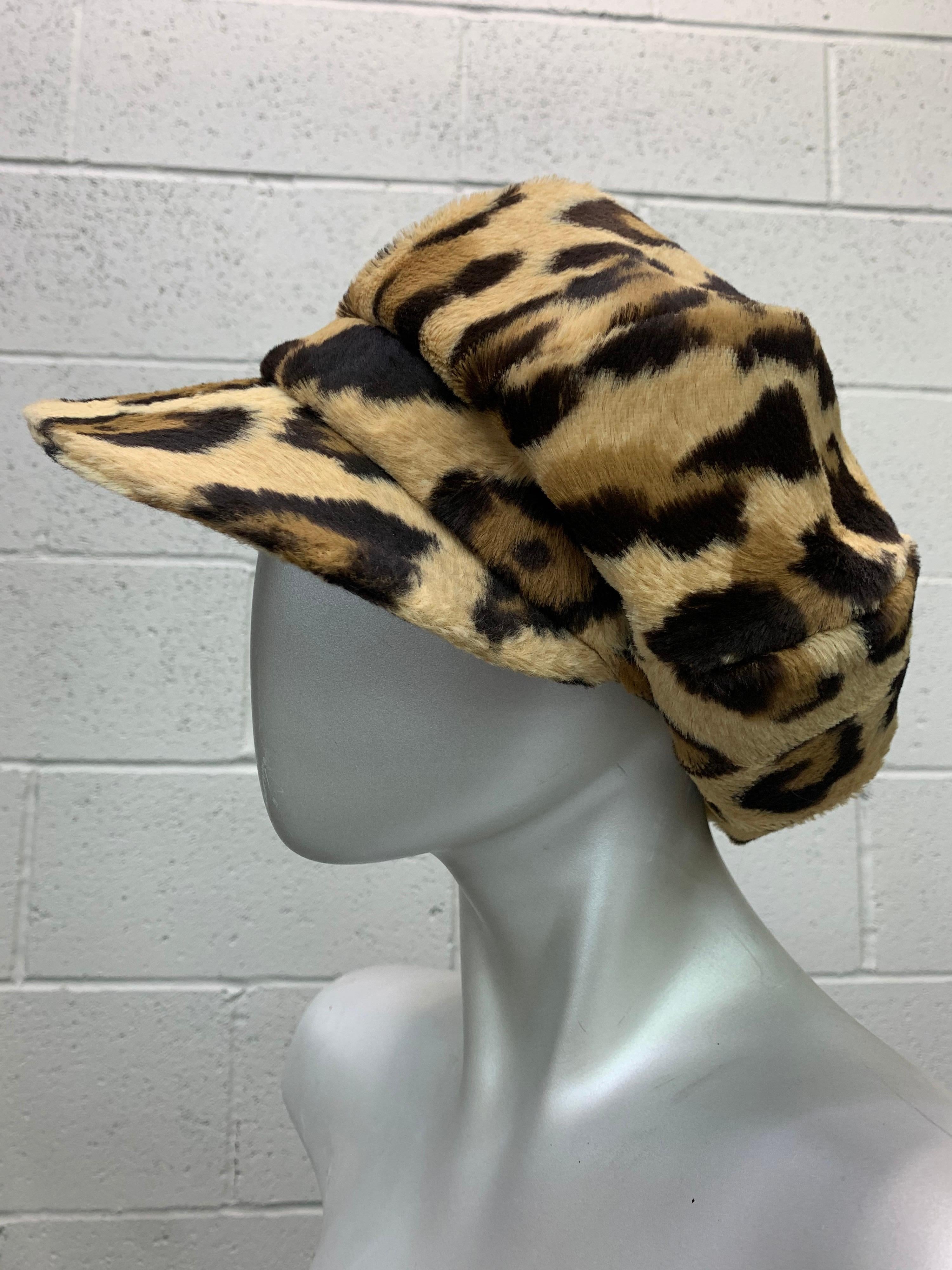 1960s Adolfo Mod Leopard Faux Fur Newsboy-Style Hat w/ Brim In Excellent Condition In Gresham, OR