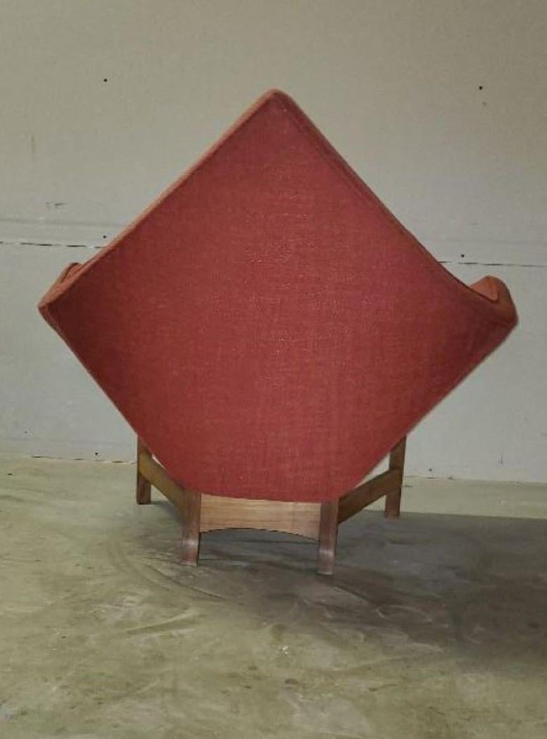 1960s Adrian Pearsall Coconut Lounge Chair On Walnut Base Original Upholstery For Sale 4